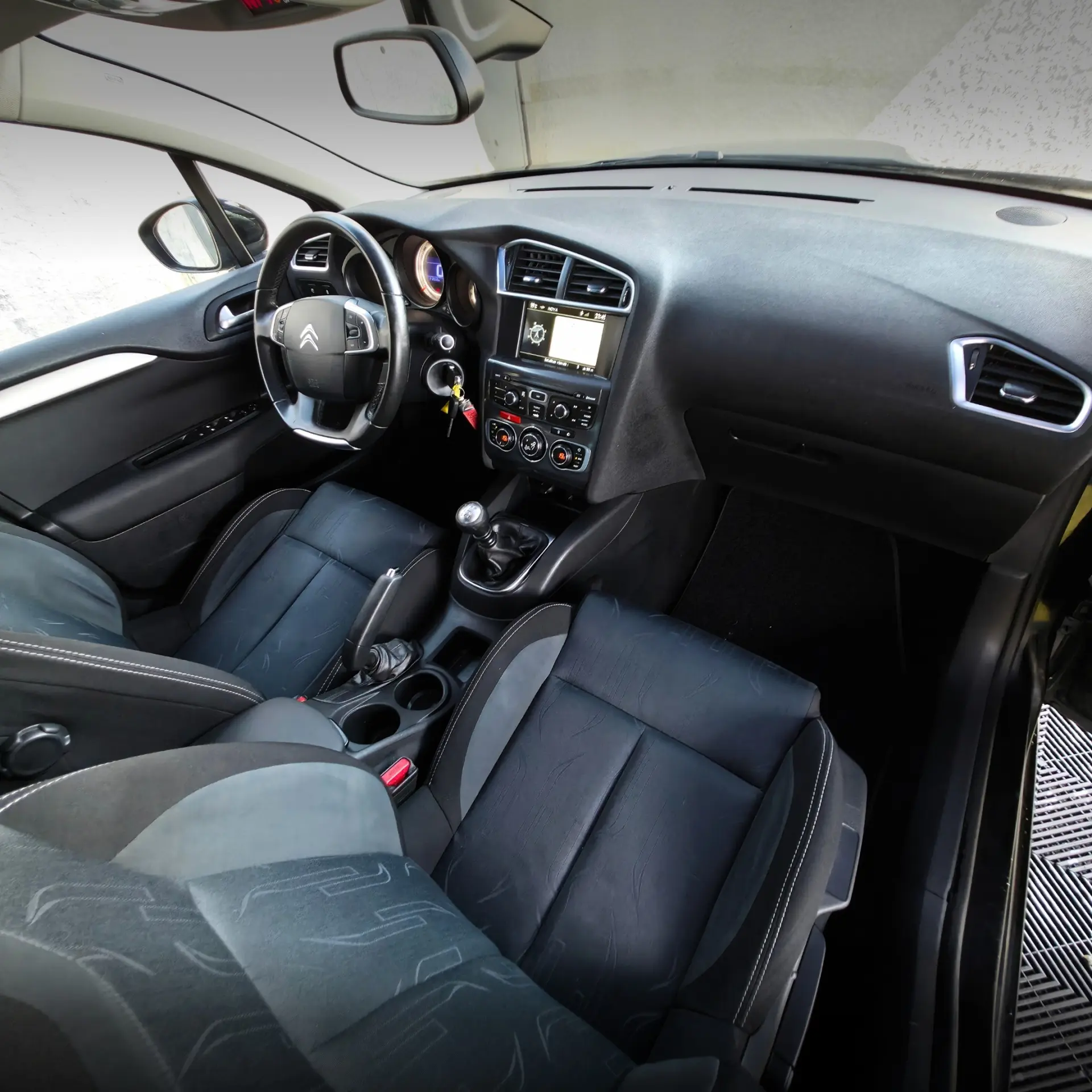Citroen C4 1.6 e-HDi Business 9