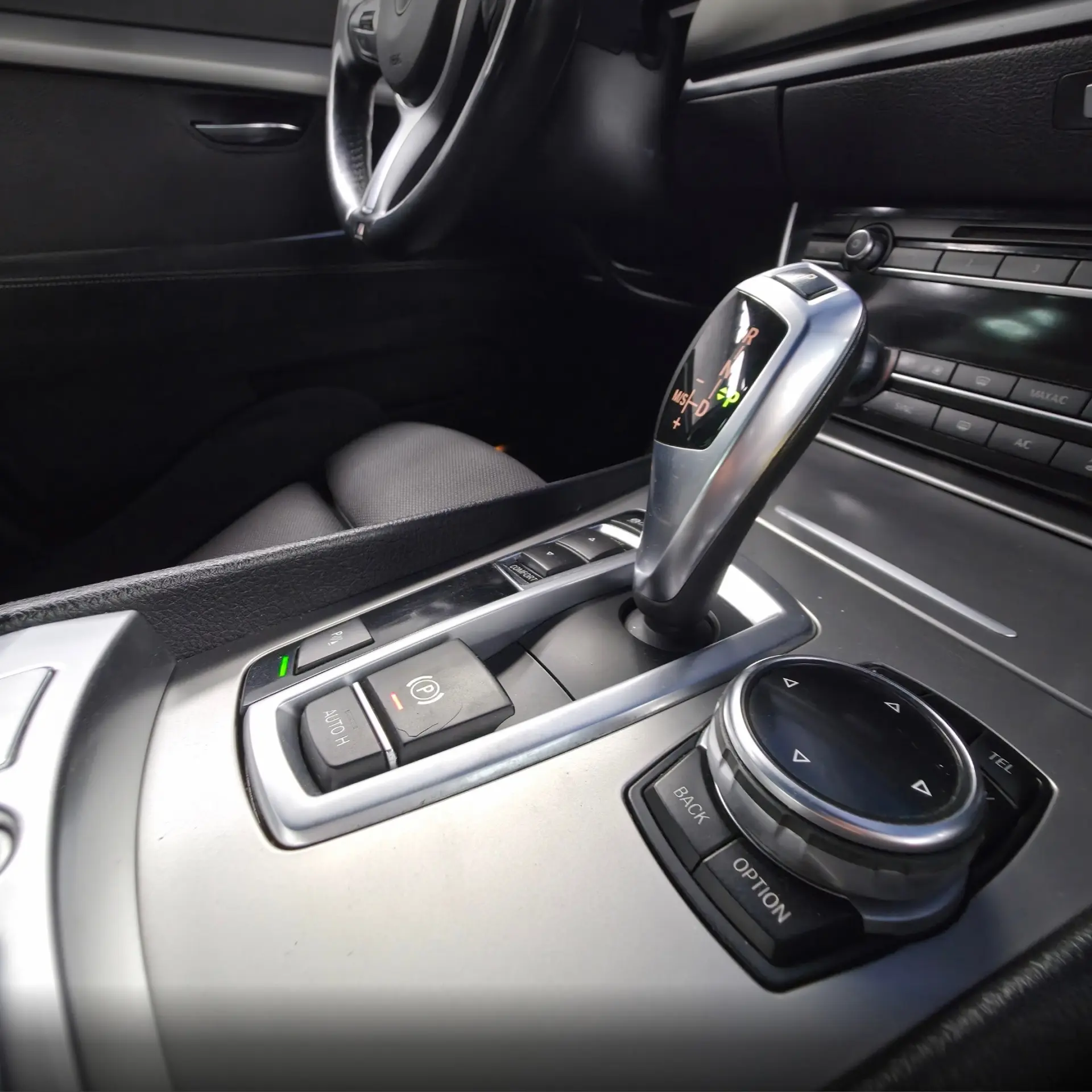 BMW 520 Gran Turismo PACK M 22