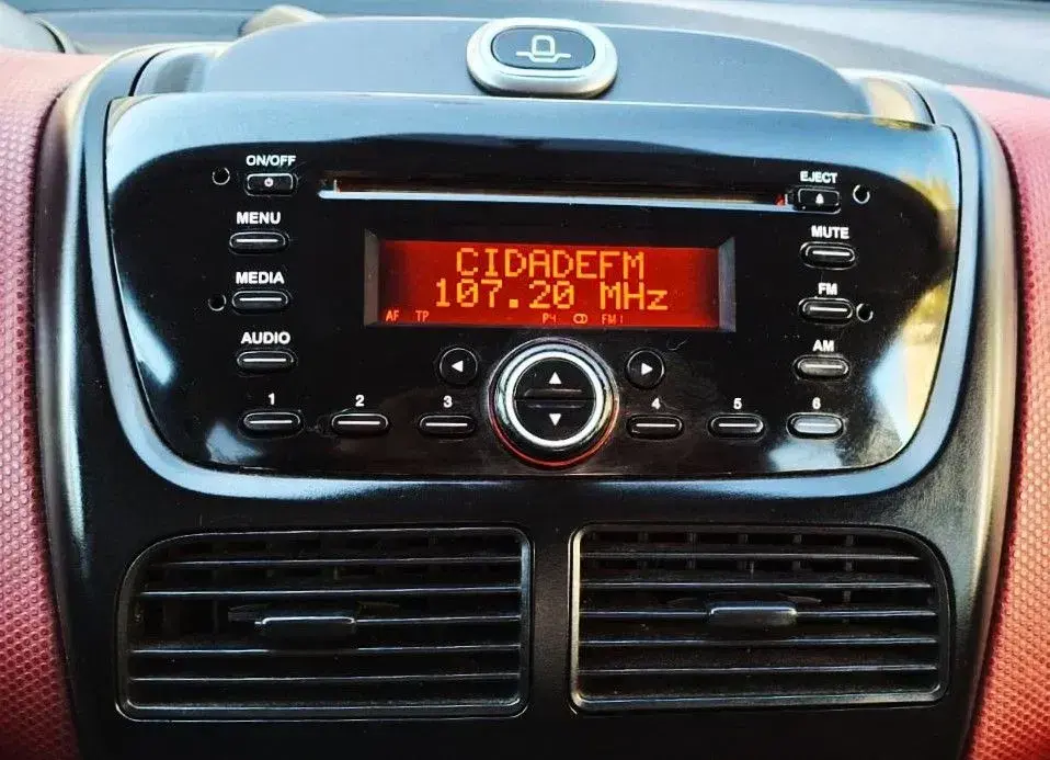 Fiat Doblo 1.3 M-Jet 7L Start&Stop 13