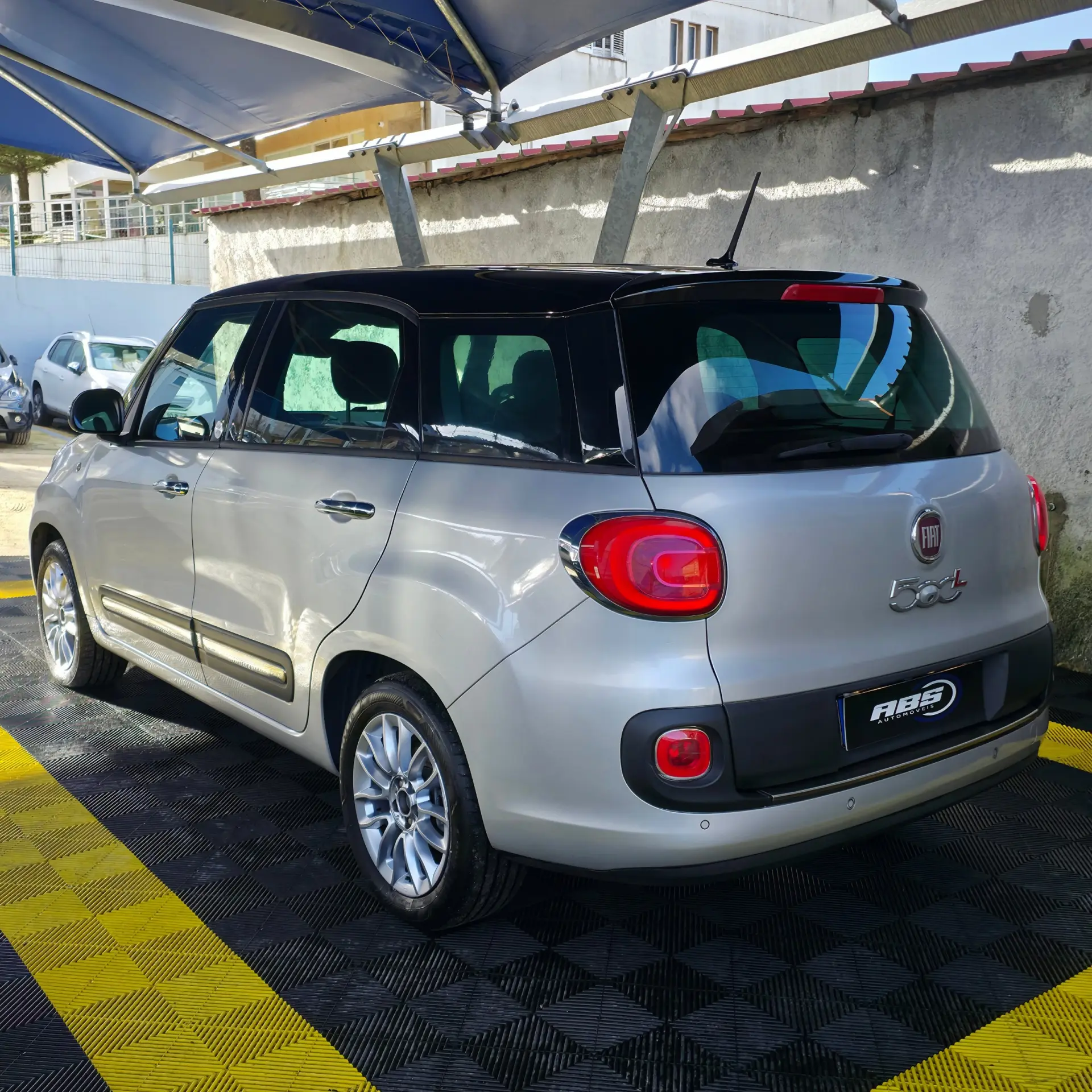 Fiat 500L 1.3 MJ Pop Star S&S 4