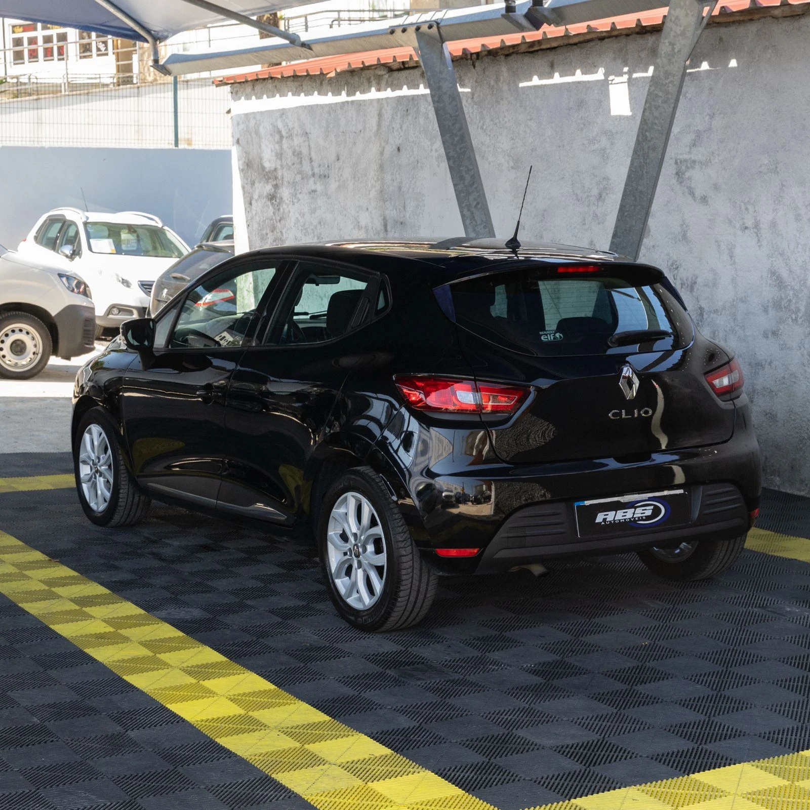 Renault Clio 0.9 TCe Limited Edition 2