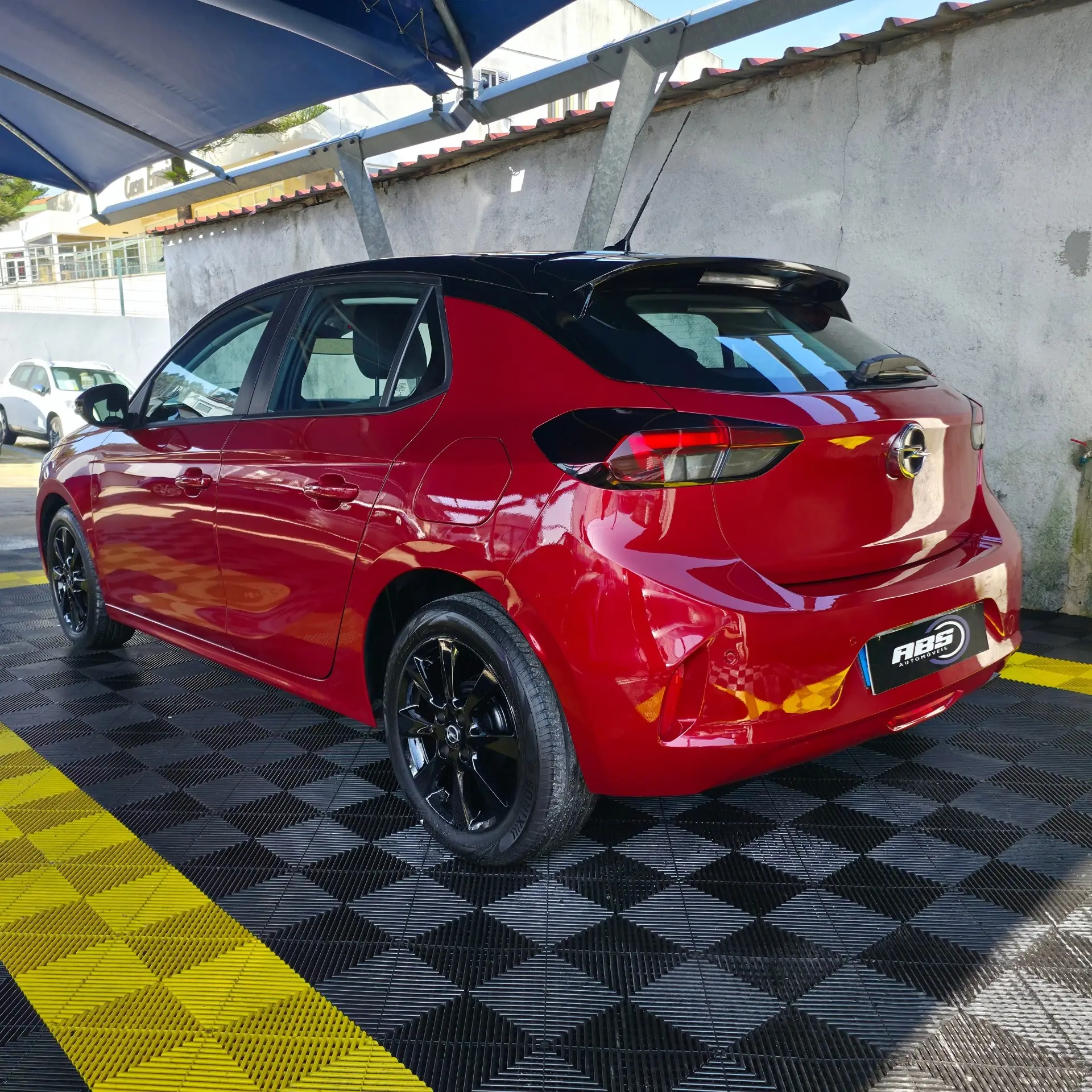 Opel Corsa 1.2 Elegance 4