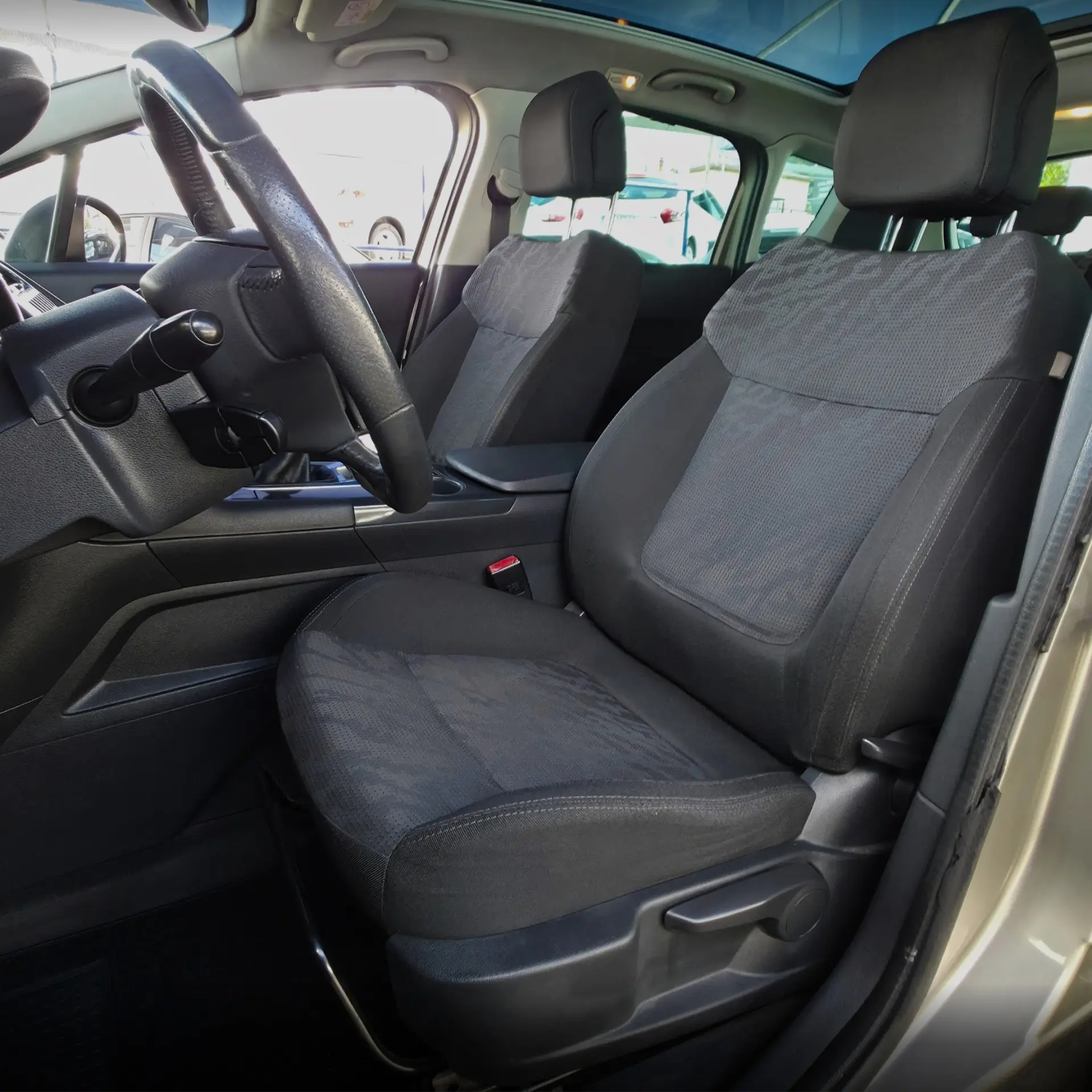 Peugeot 3008 1.6 HDi Executive 12