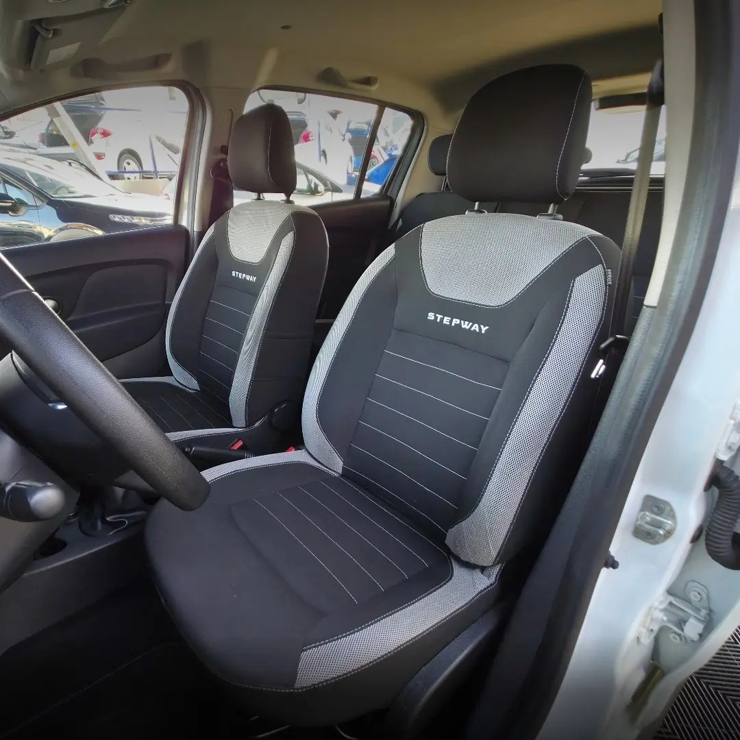 Dacia Sandero 0.9 TCe Stepway 9