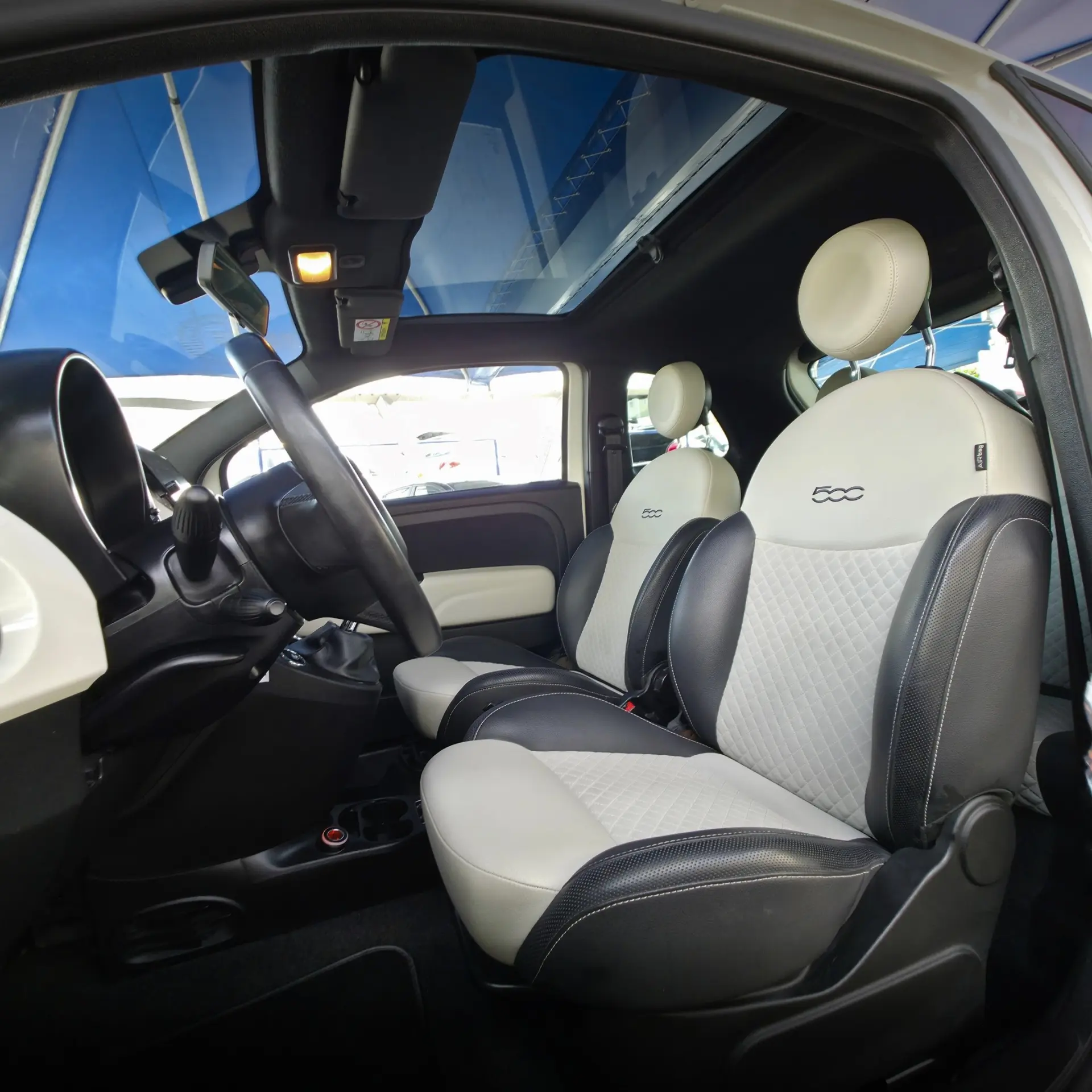 Fiat 500 1.0 Hybrid Icon 17