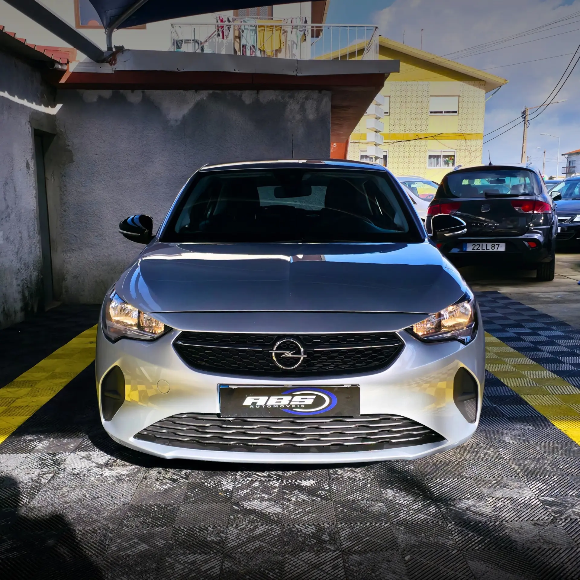 Opel Corsa 1.2 Elegance 5