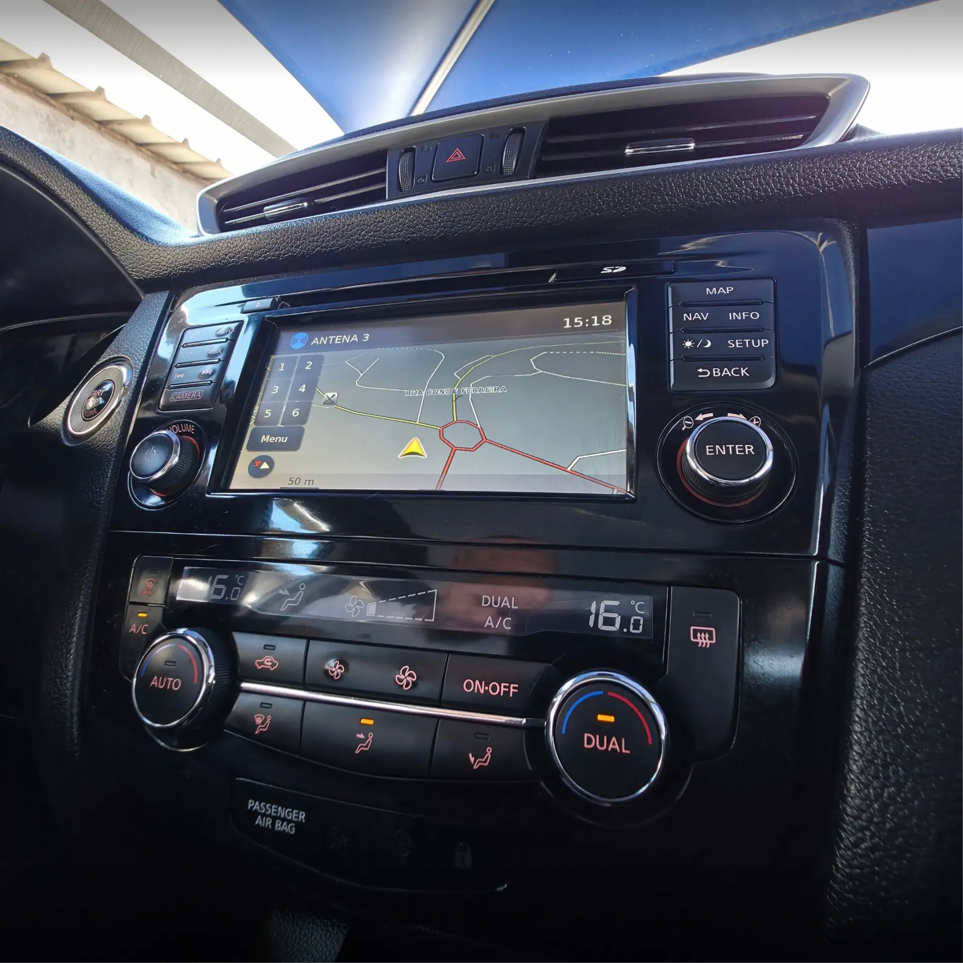 Nissan Qashqai 1.6 dCi Tekna Premium 17 Pele 24