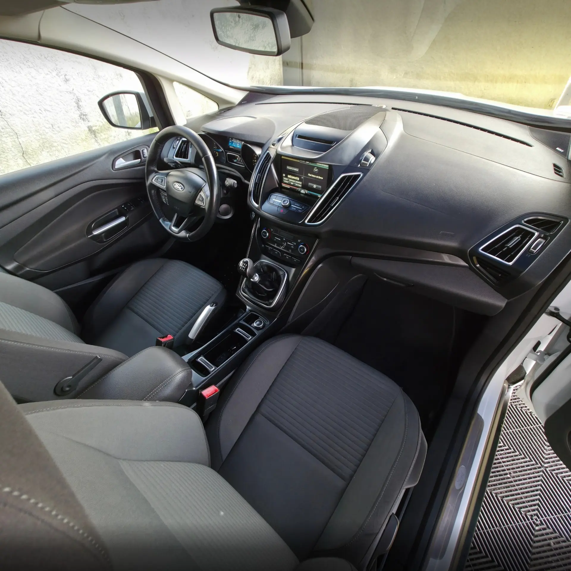 Ford C-Max 1.5 TDCi Titanium S/S 11