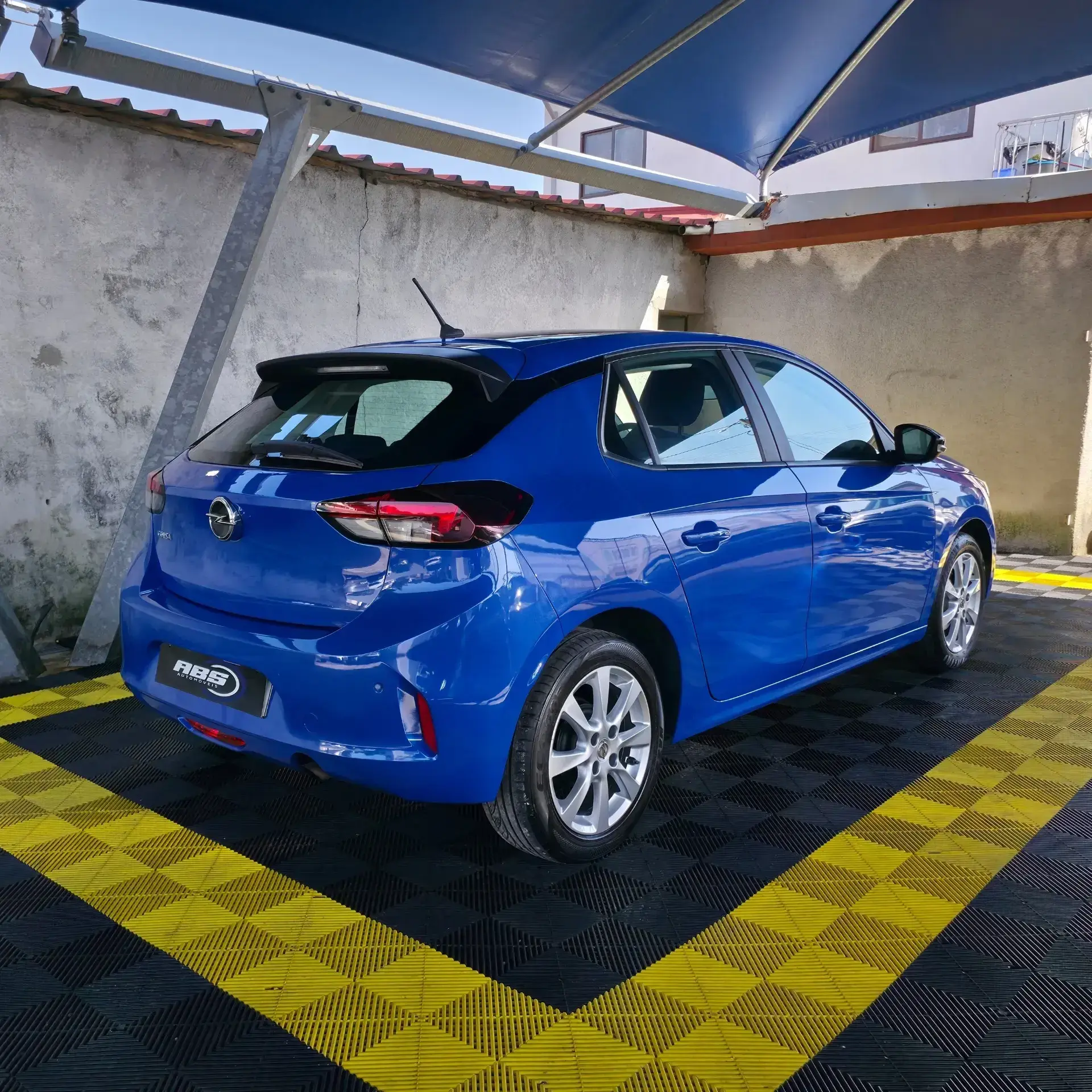 Opel Corsa 1.2 Elegance 5