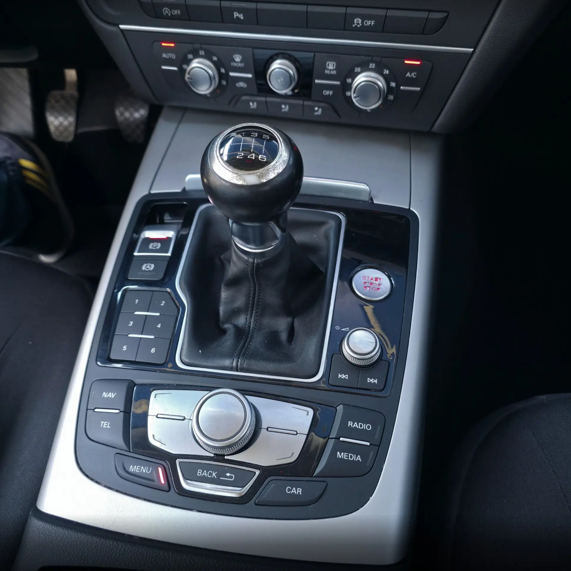 Audi A6 Avant 2.0 TDi Advance 17