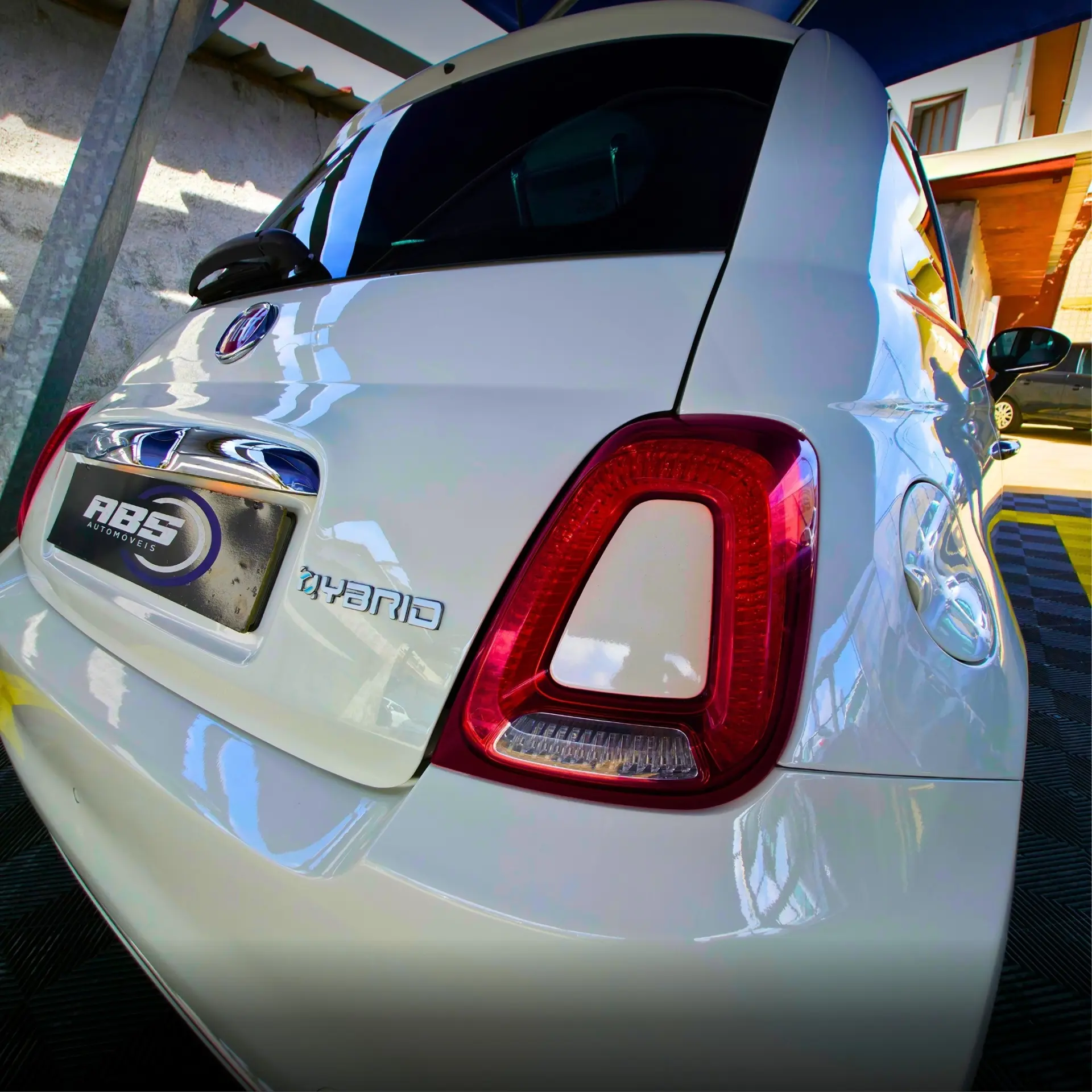 Fiat 500 1.0 Hybrid Icon 10
