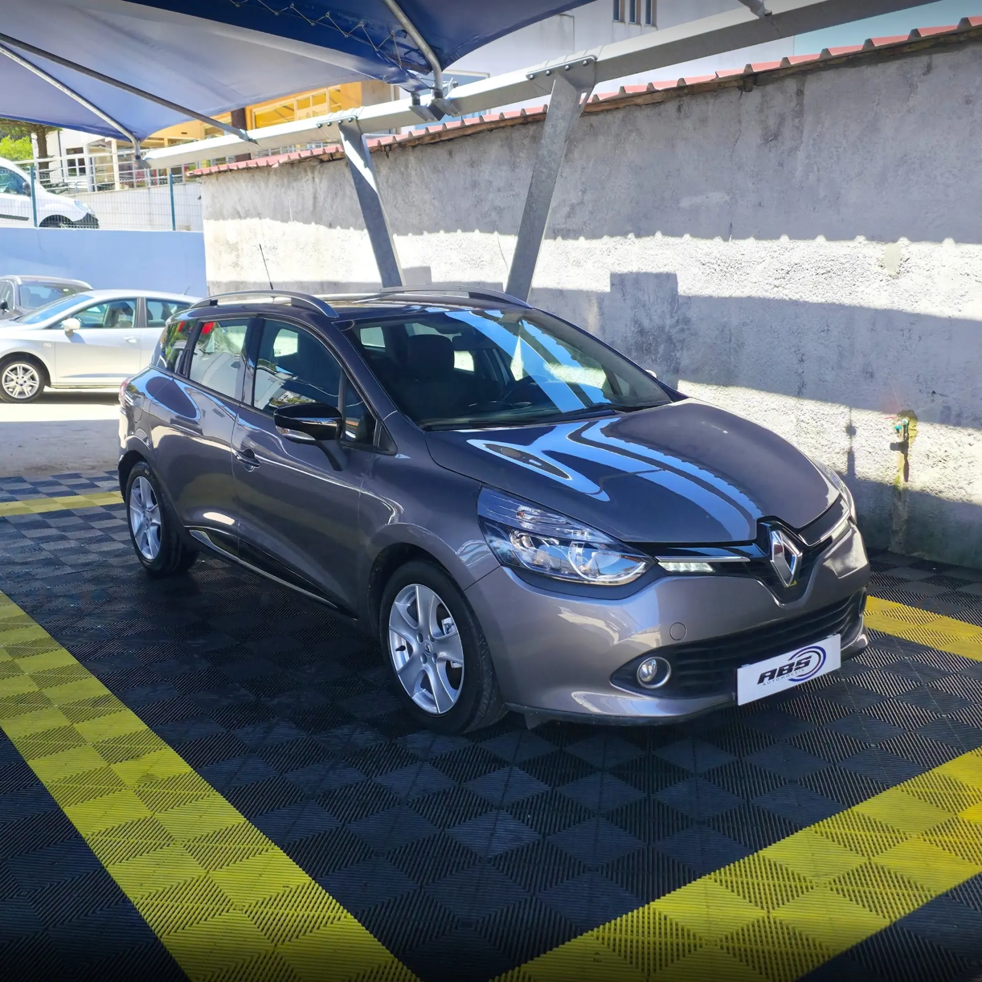 Renault Clio 1.5 dCi Limited 3
