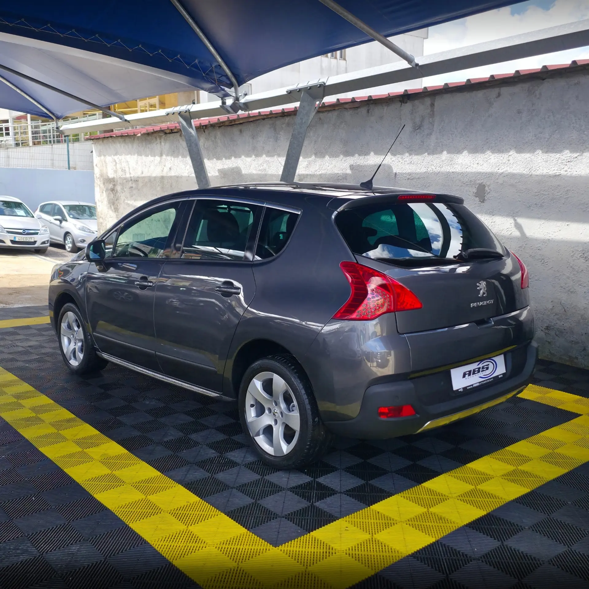 Peugeot 3008 1.6 HDi Access 4