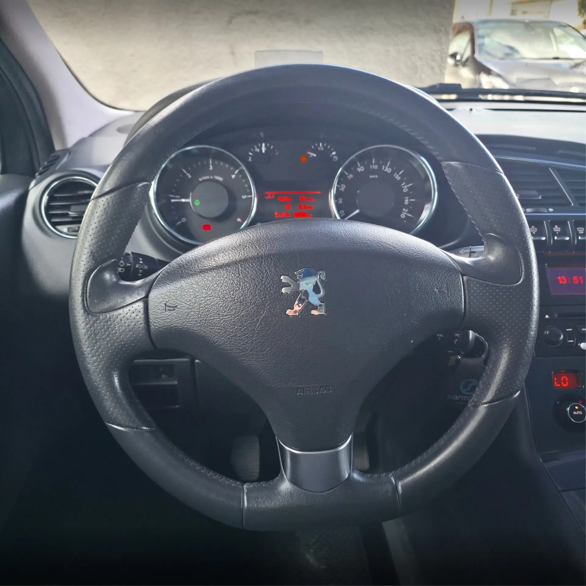 Peugeot 3008 1.6 HDi Access 15