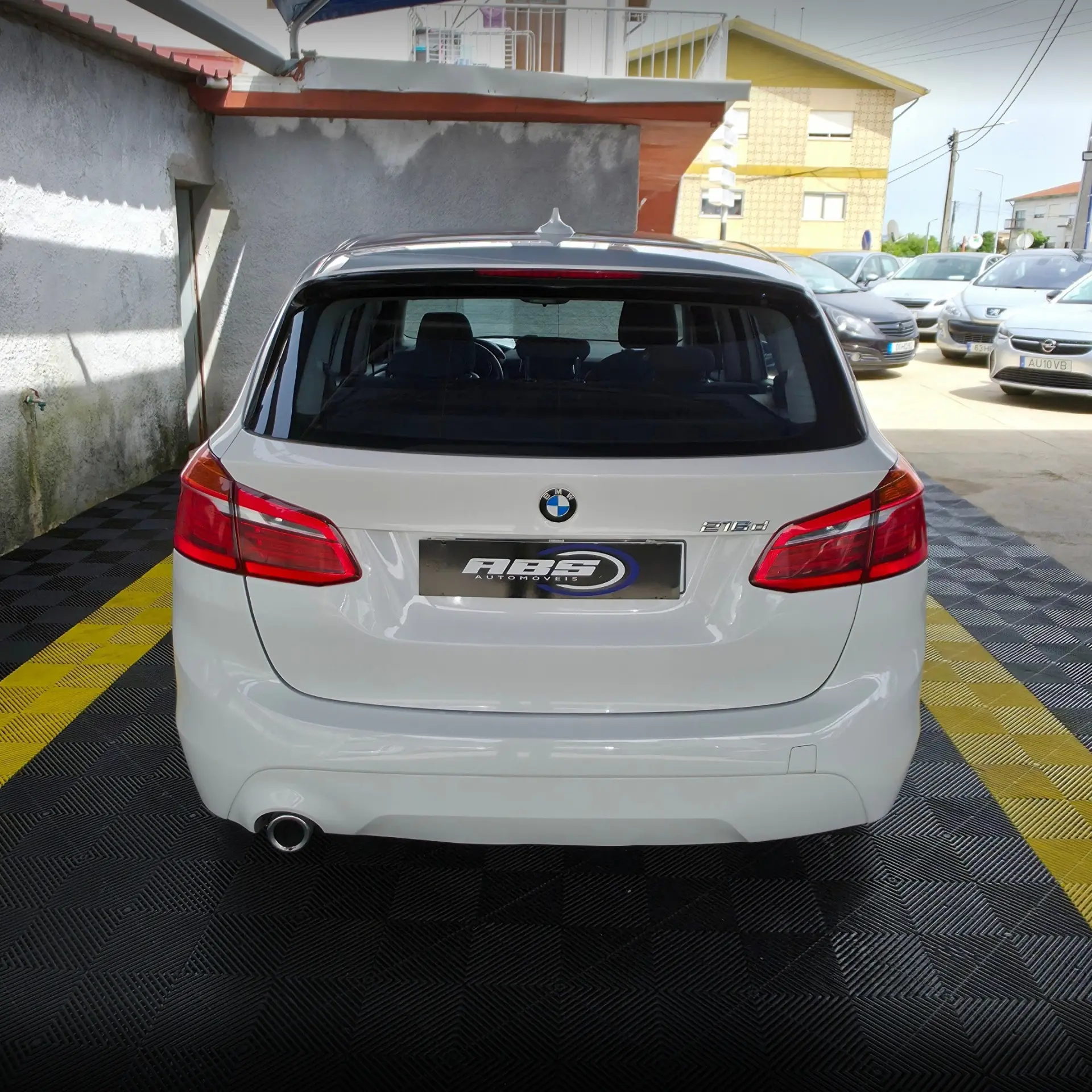 BMW 216 Active Tourer d Advantage 8
