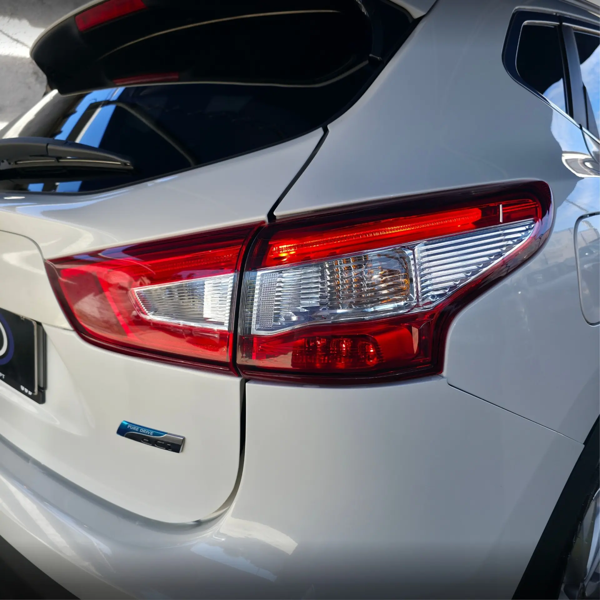 Nissan Qashqai 1.6 dCi Tekna Premium 17 Pele 10