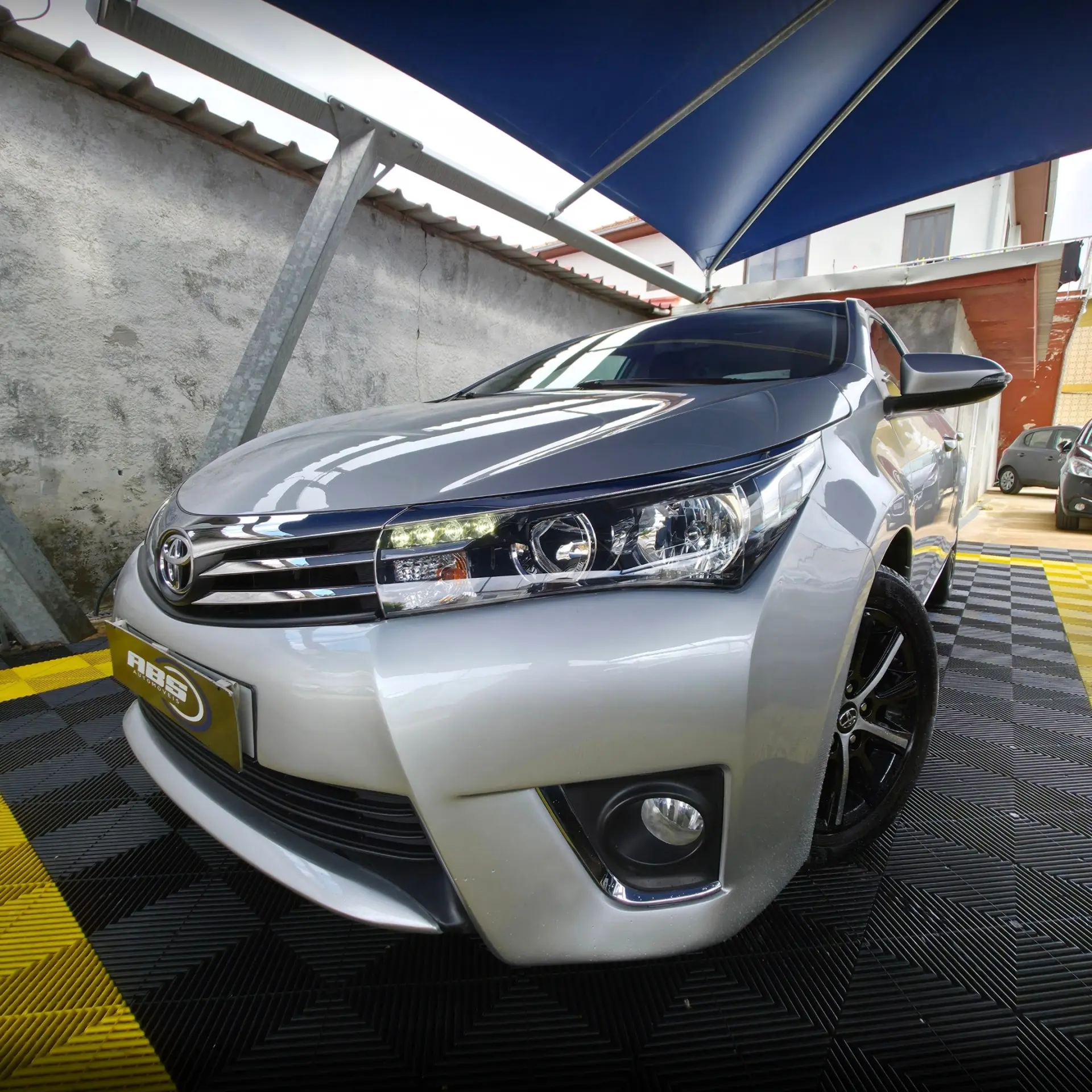 Toyota Corolla 1.33 VVT-i Exclusive 7