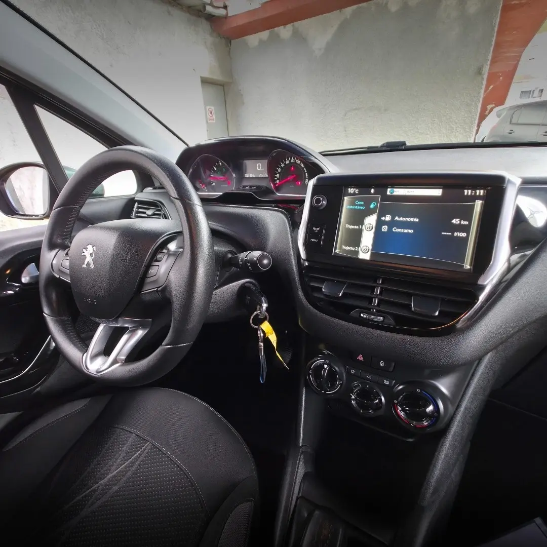 Peugeot 208 1.2 PureTech Active 7