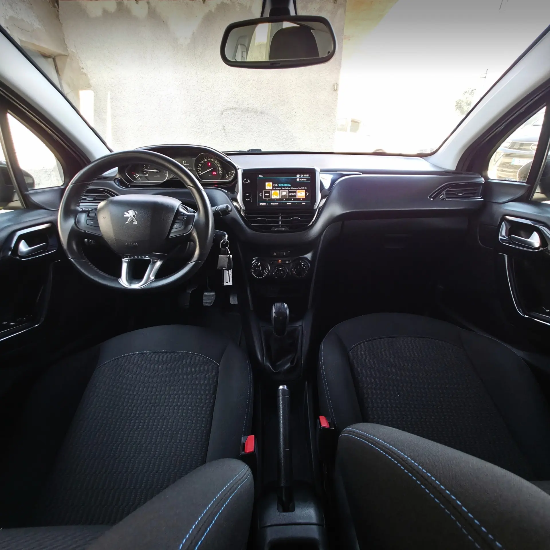 Peugeot 208 1.2 PureTech Style 18
