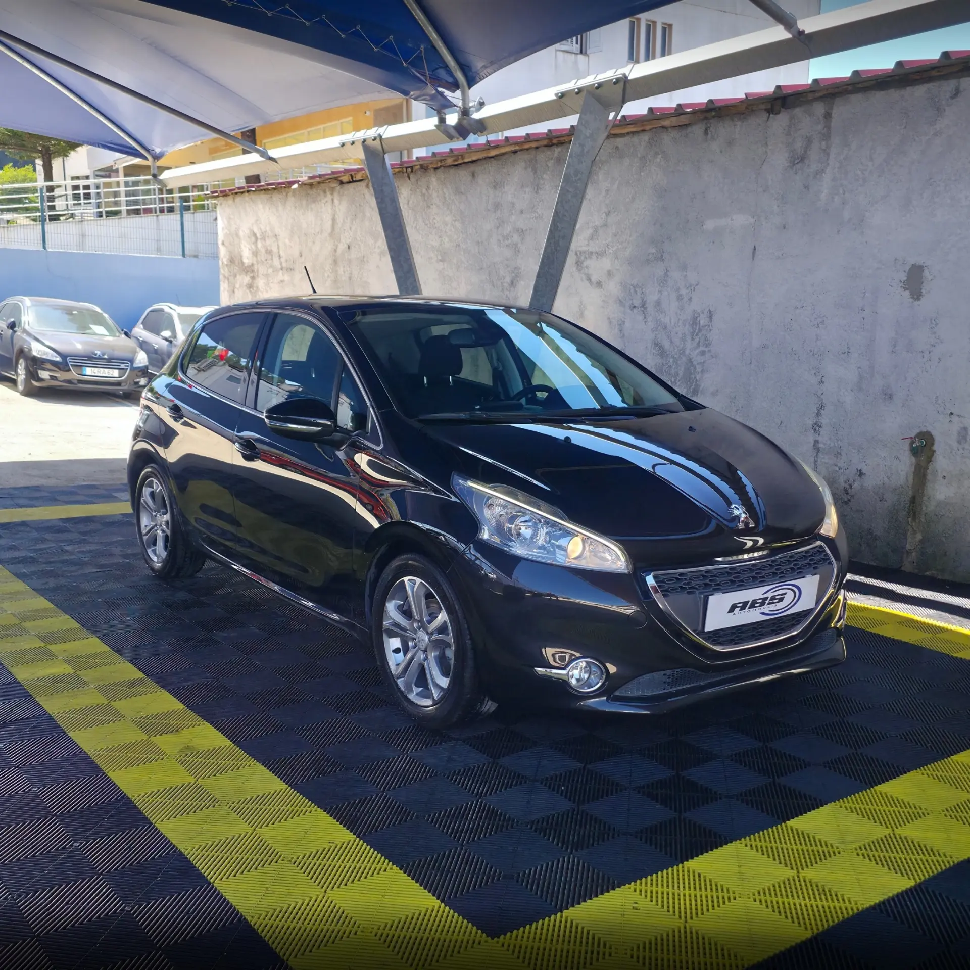 Peugeot 208 1.4 VTi Access 3