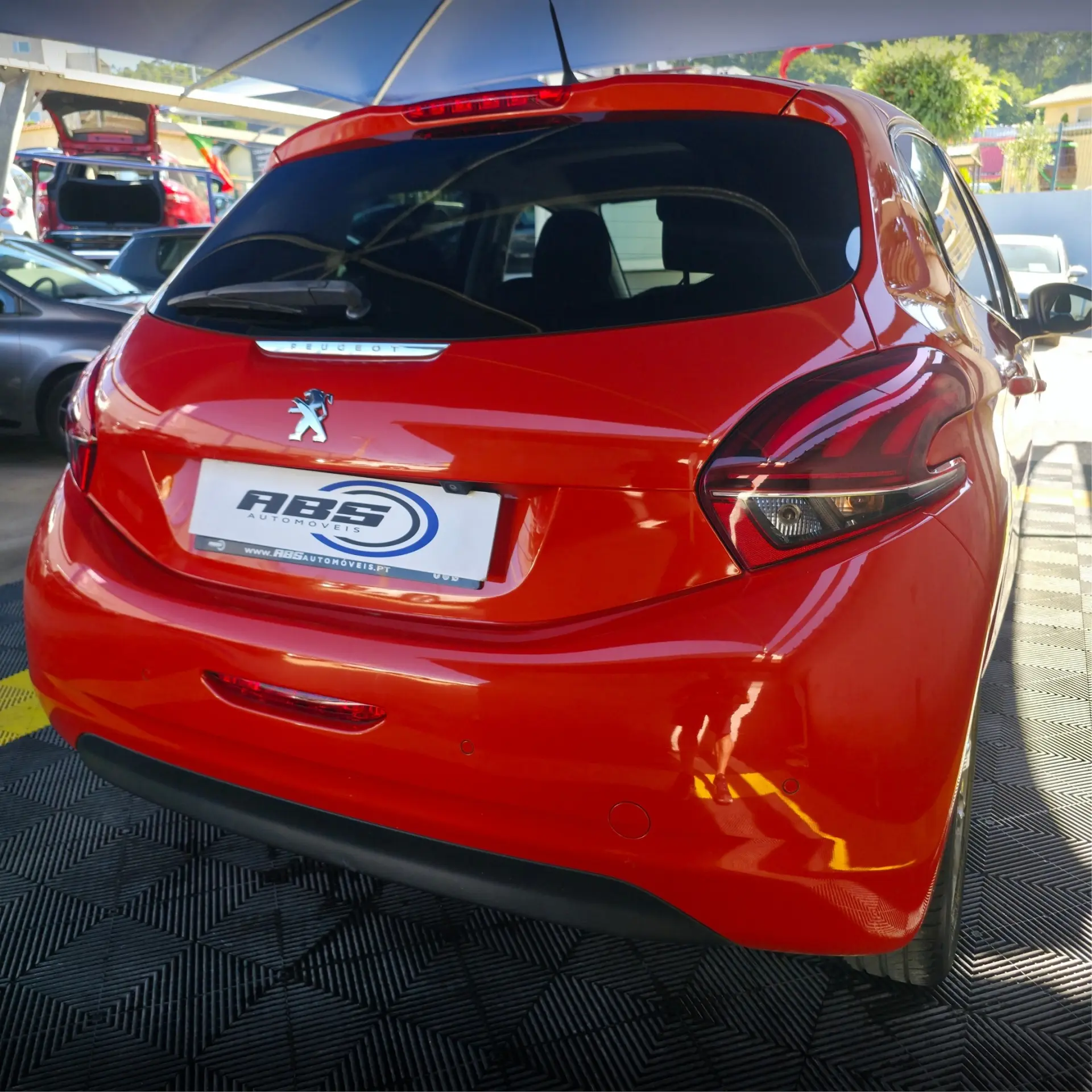 Peugeot 208 1.2 PureTech Style 17