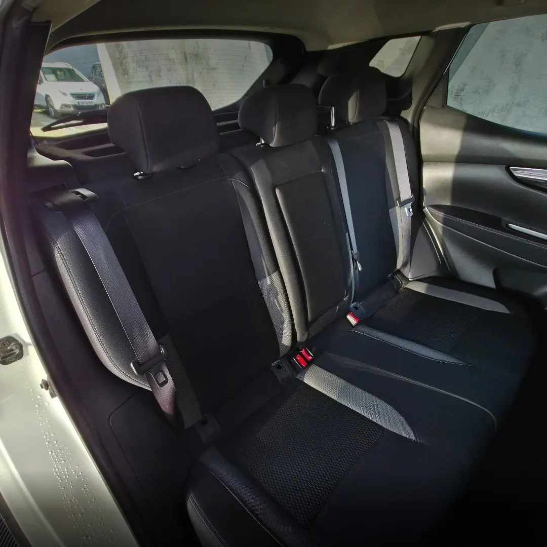 Nissan Qashqai 1.5 dCi Acenta C/Barras de Tejadilho 10