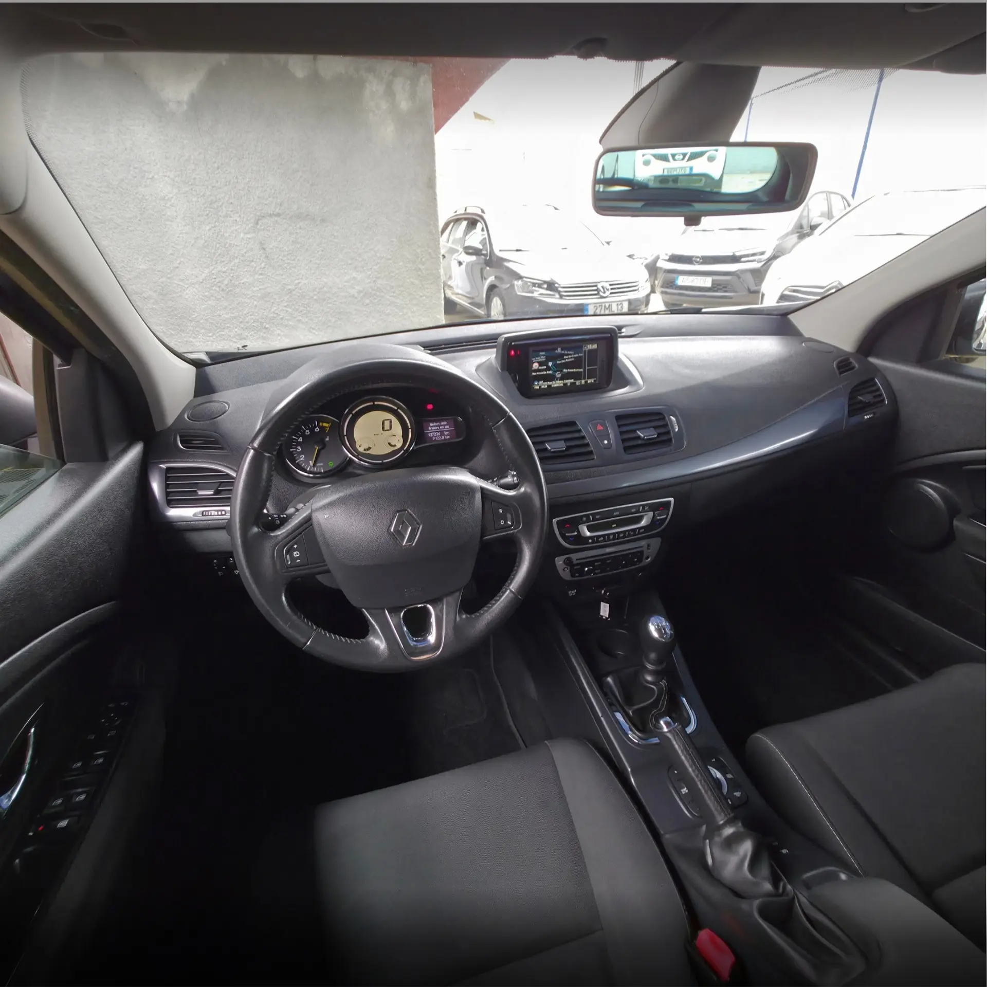 Renault Mégane Sport Tourer ENERGY TCe 115 Start & Stop Bose Edition 17