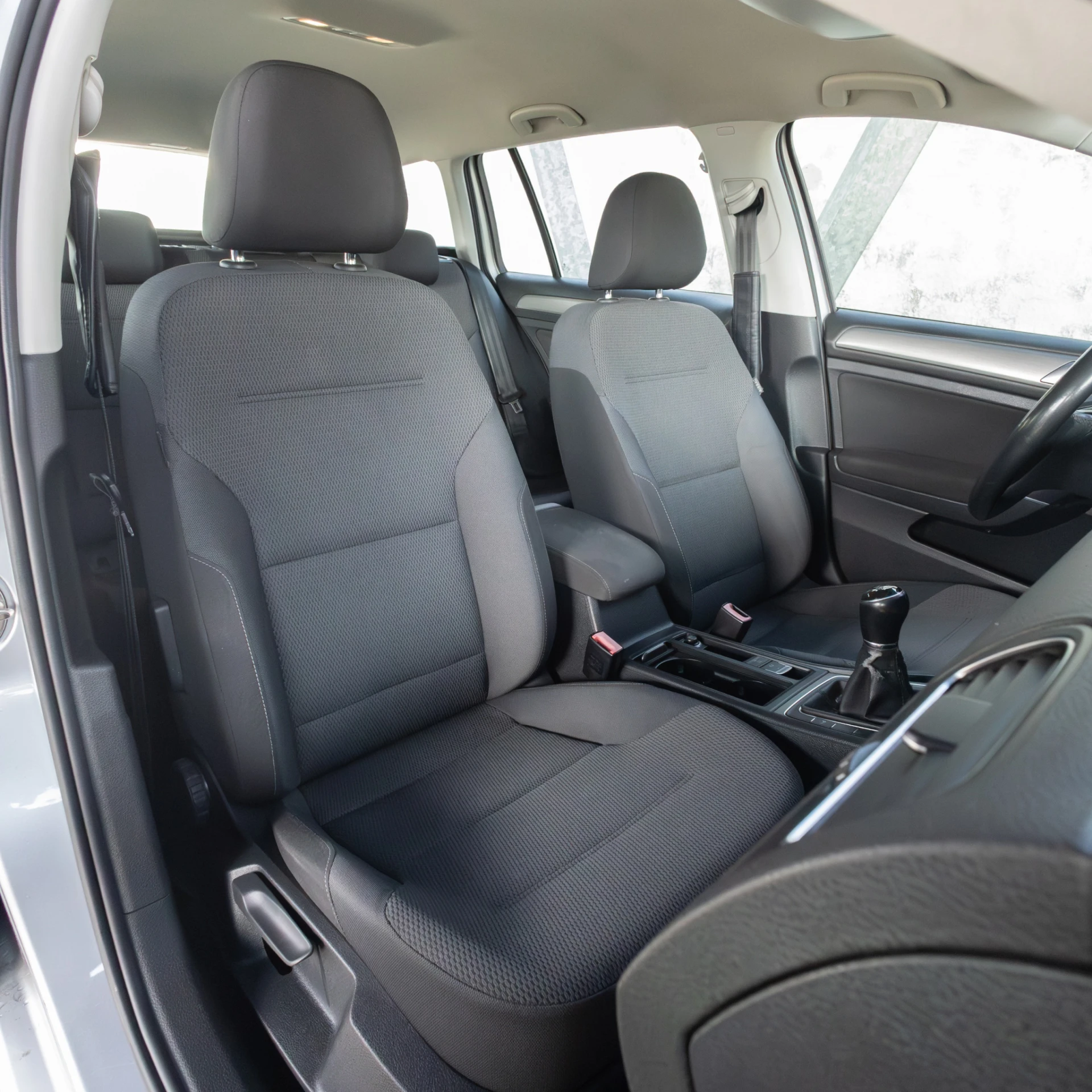 Volkswagen Golf Variant 1.6 TDi BlueMotion Confortline 9