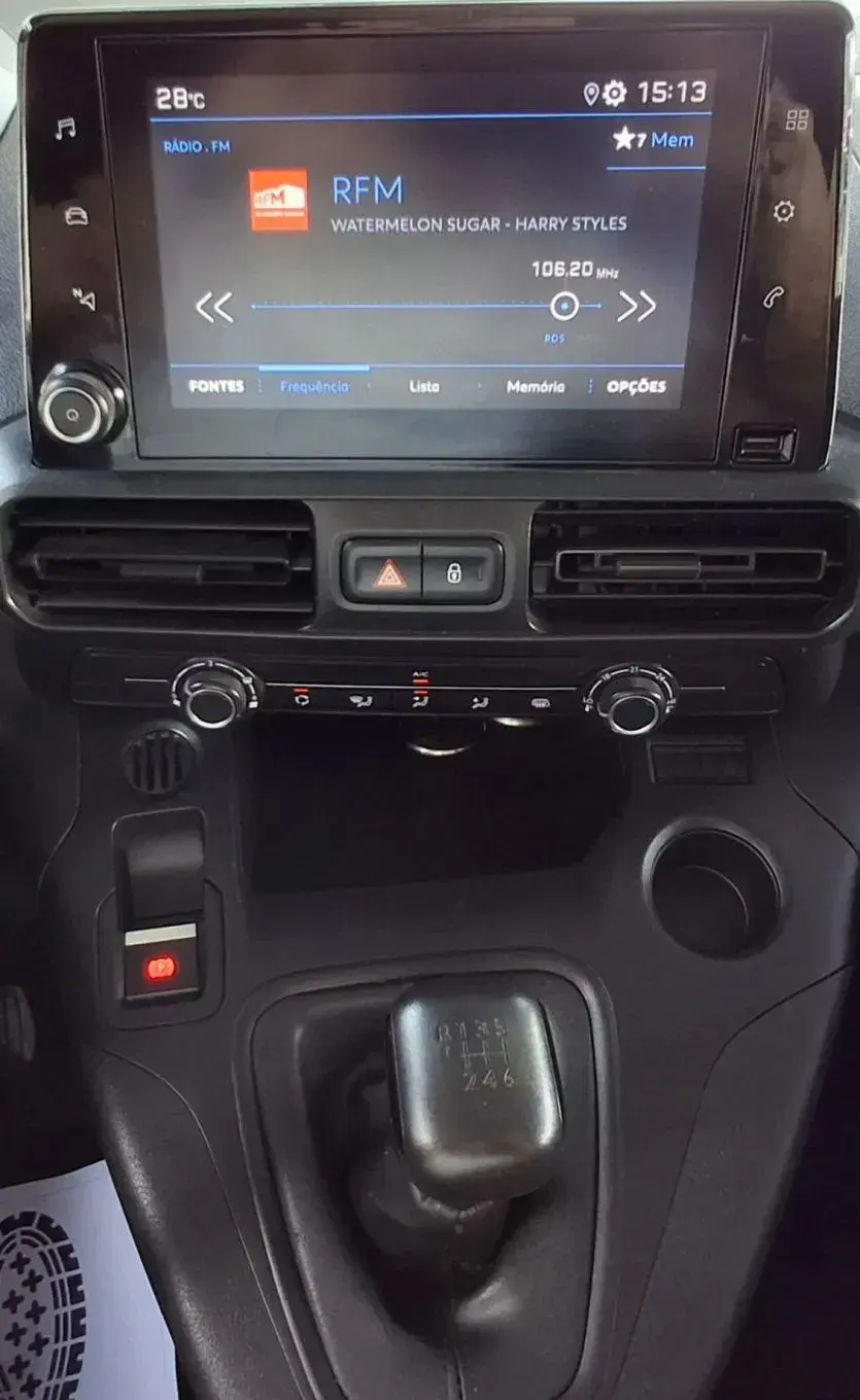 Peugeot Partner Outro 12