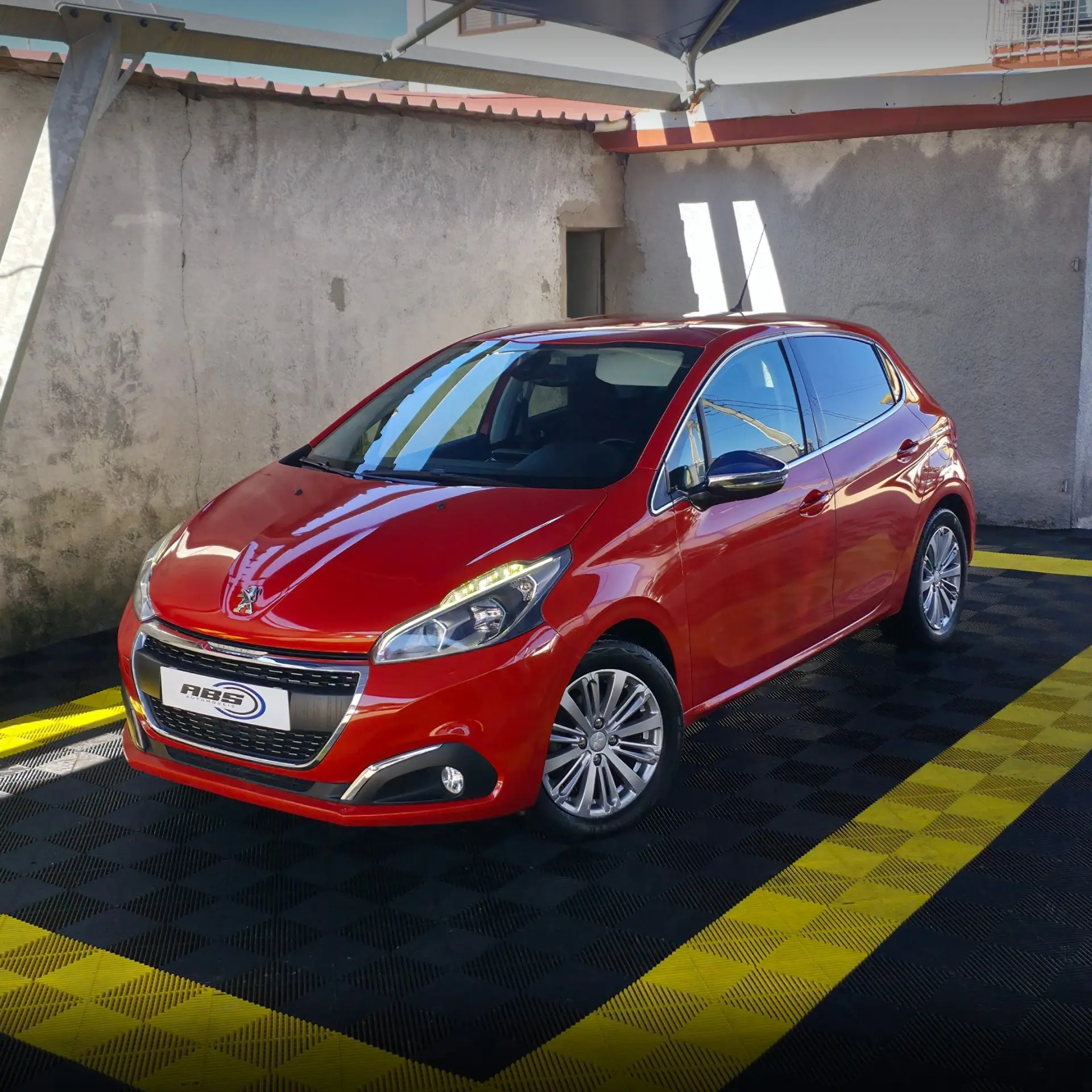 Peugeot 208 1.2 PureTech Style 1