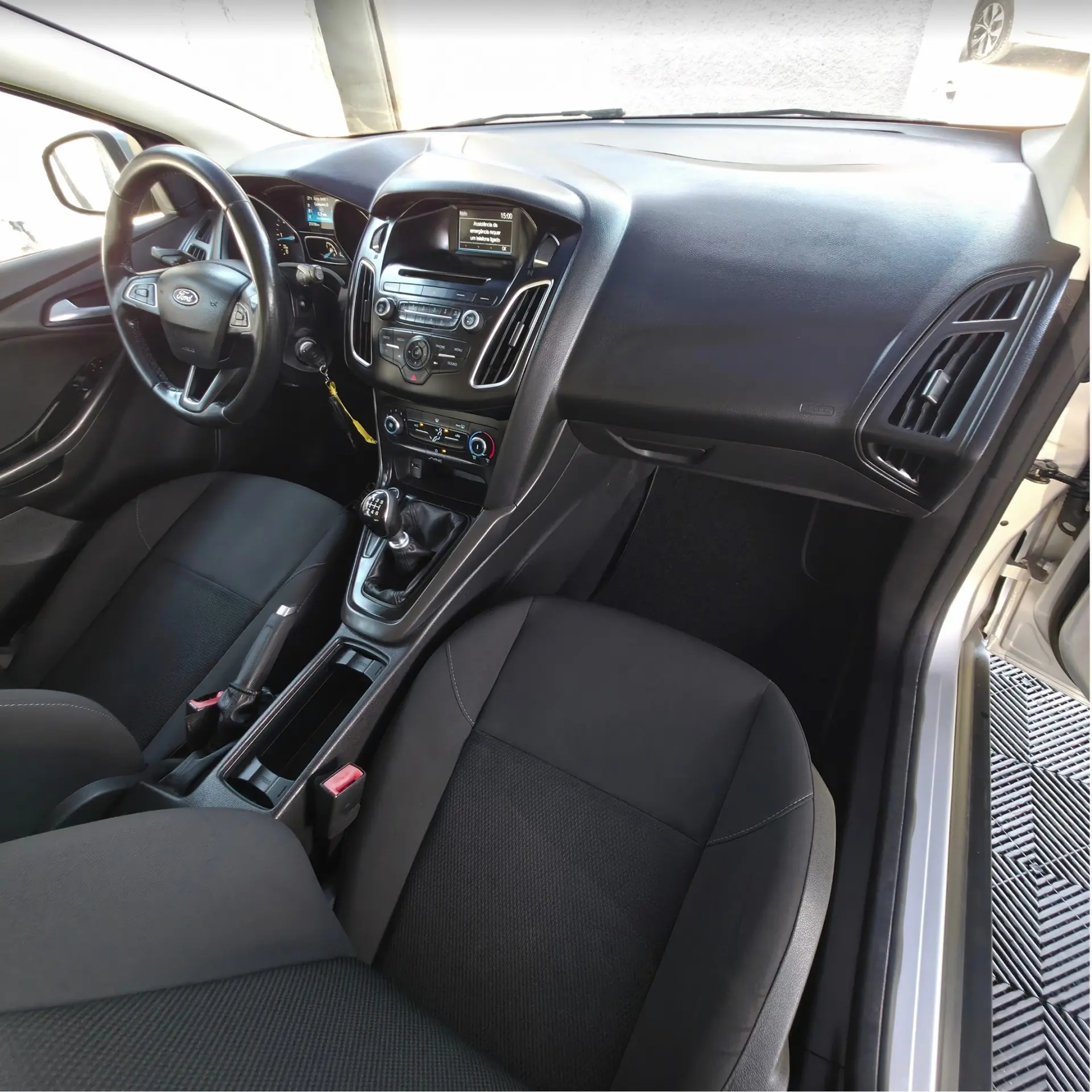 Ford Focus SW 1.5 EcoBlue S&S ACTIVE 29