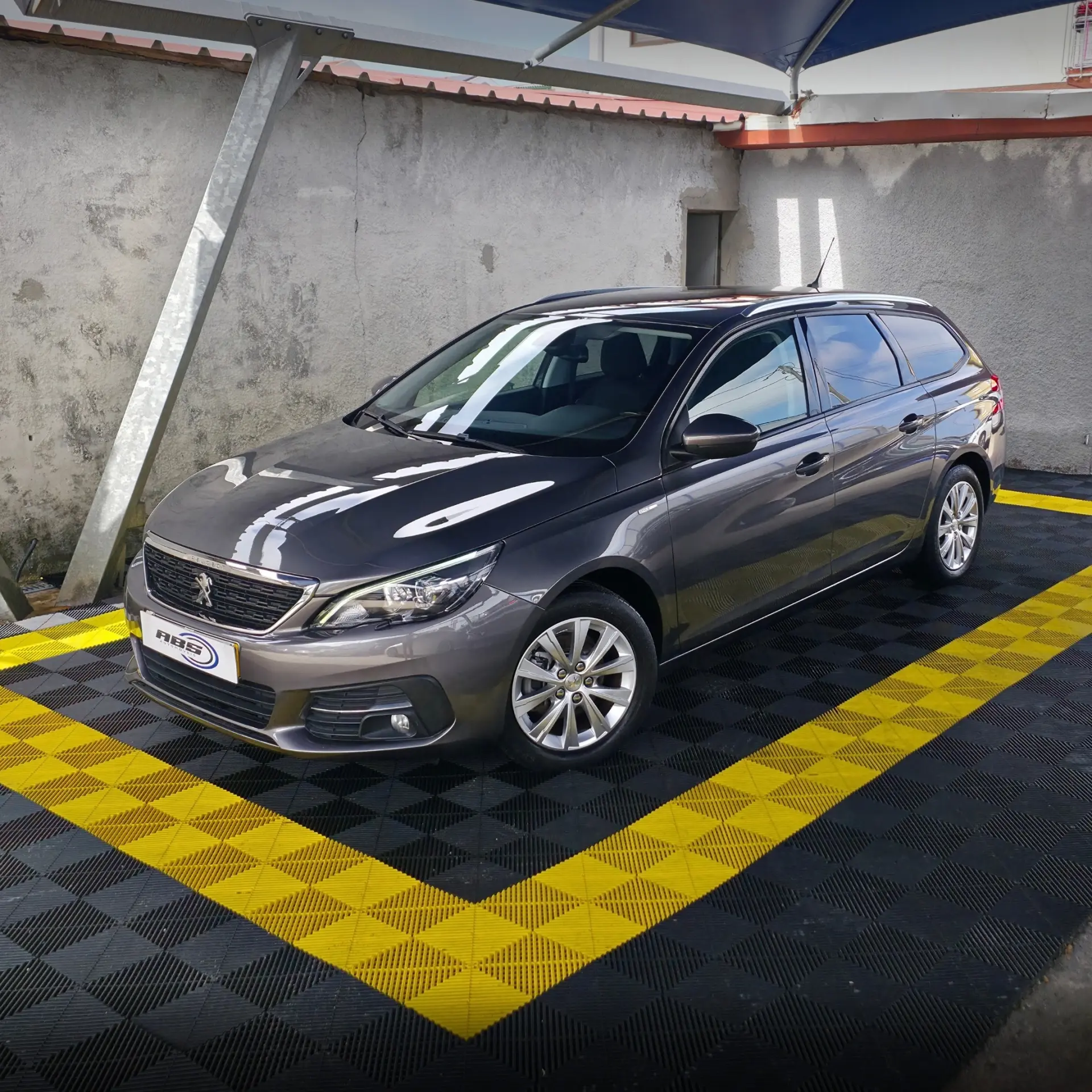 Peugeot 308 SW 1.5 BlueHDi Style 1