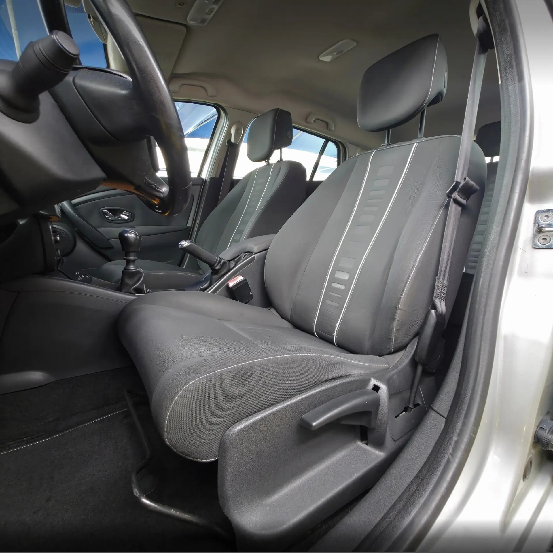 Renault Mégane Sport Tourer 1.5 dCi Confort SS 15