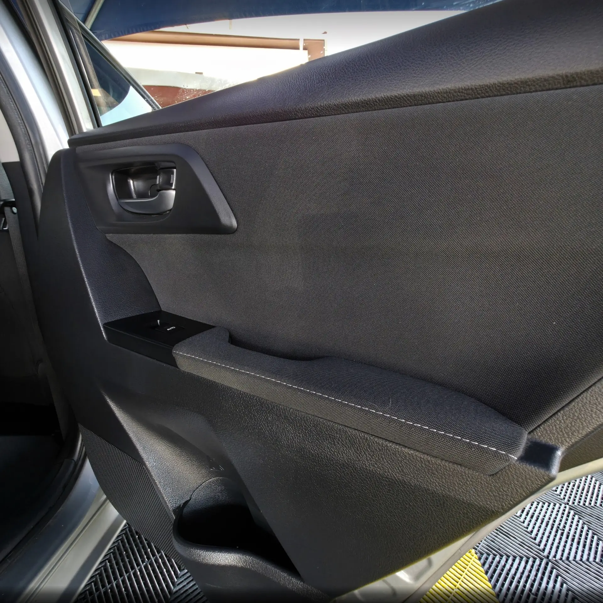 Toyota Auris 1.4 D-4D Com. +P.Sport+Navi 20