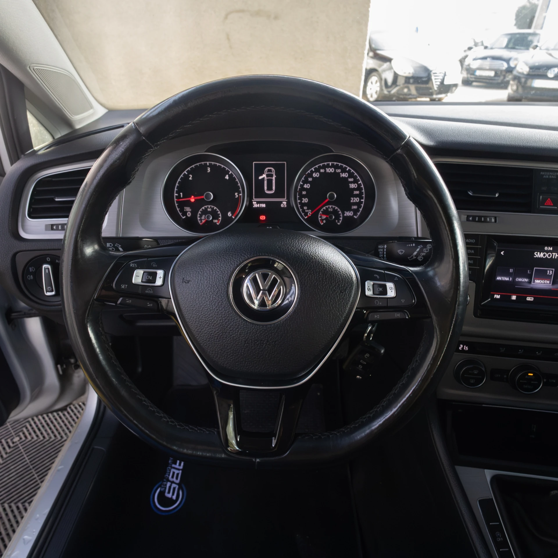 Volkswagen Golf Variant 1.6 TDi BlueMotion Confortline 18