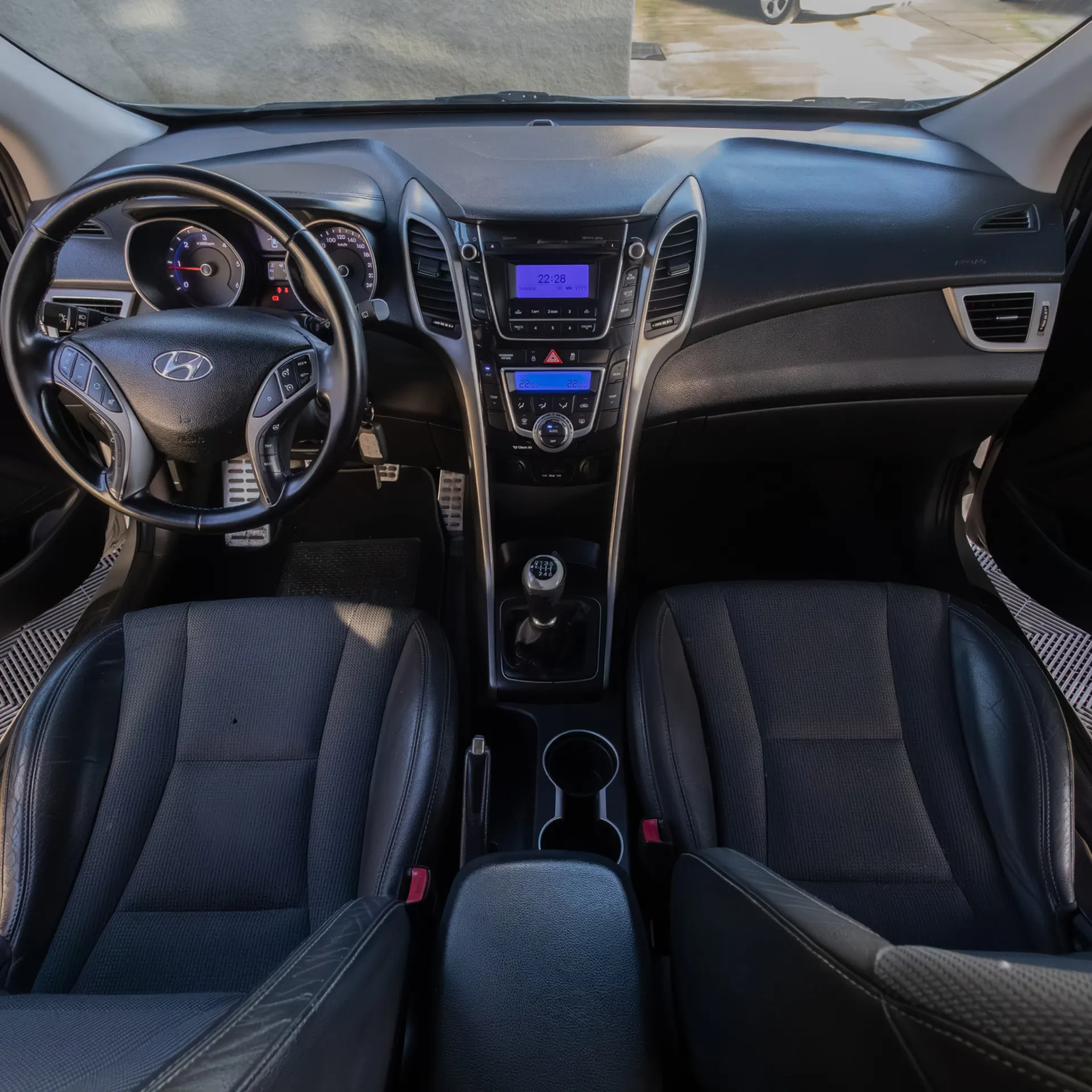 Hyundai i30 SW 1.6 CRDi Style J17 12