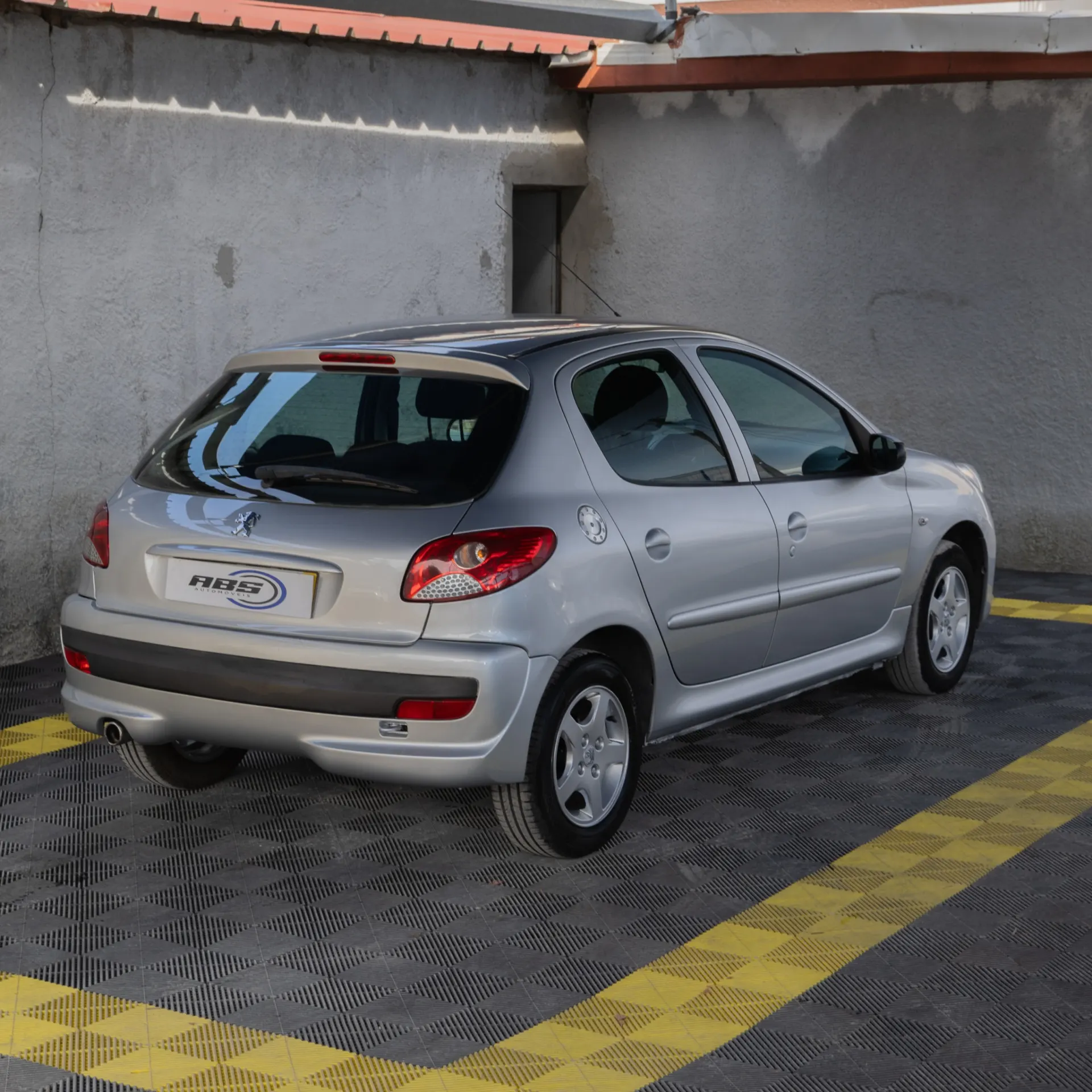Peugeot 206+ 4