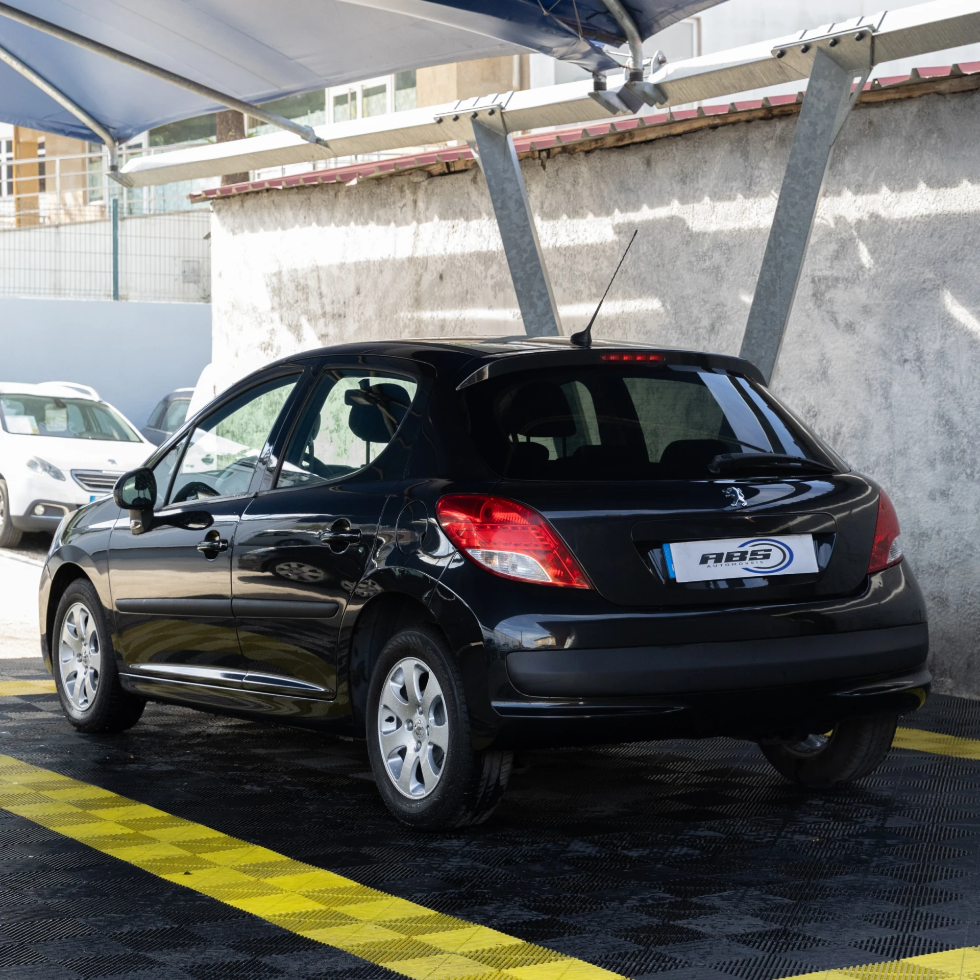 Peugeot 207 1.4 16V Active 4