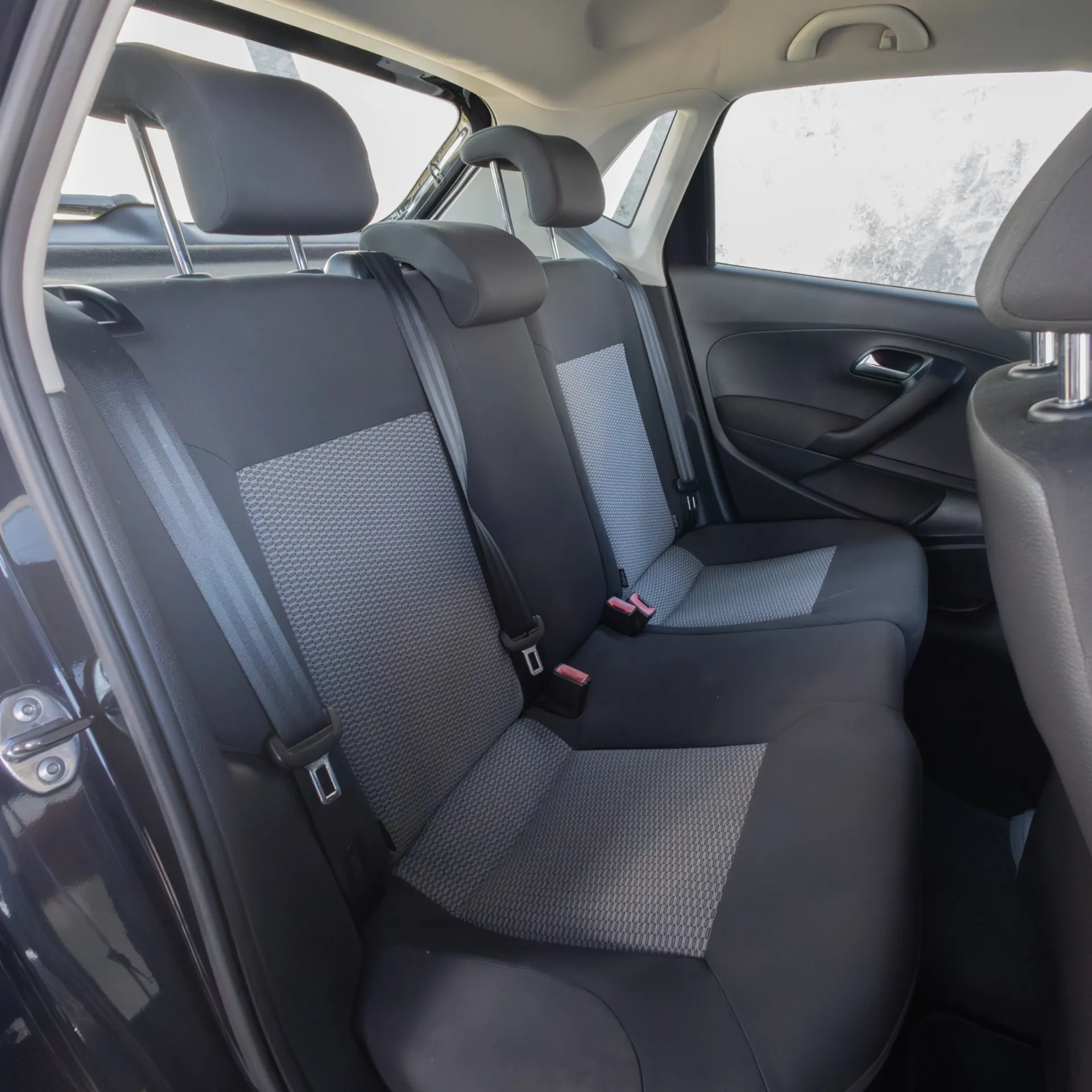 Volkswagen Polo 1.2 Confortline 9