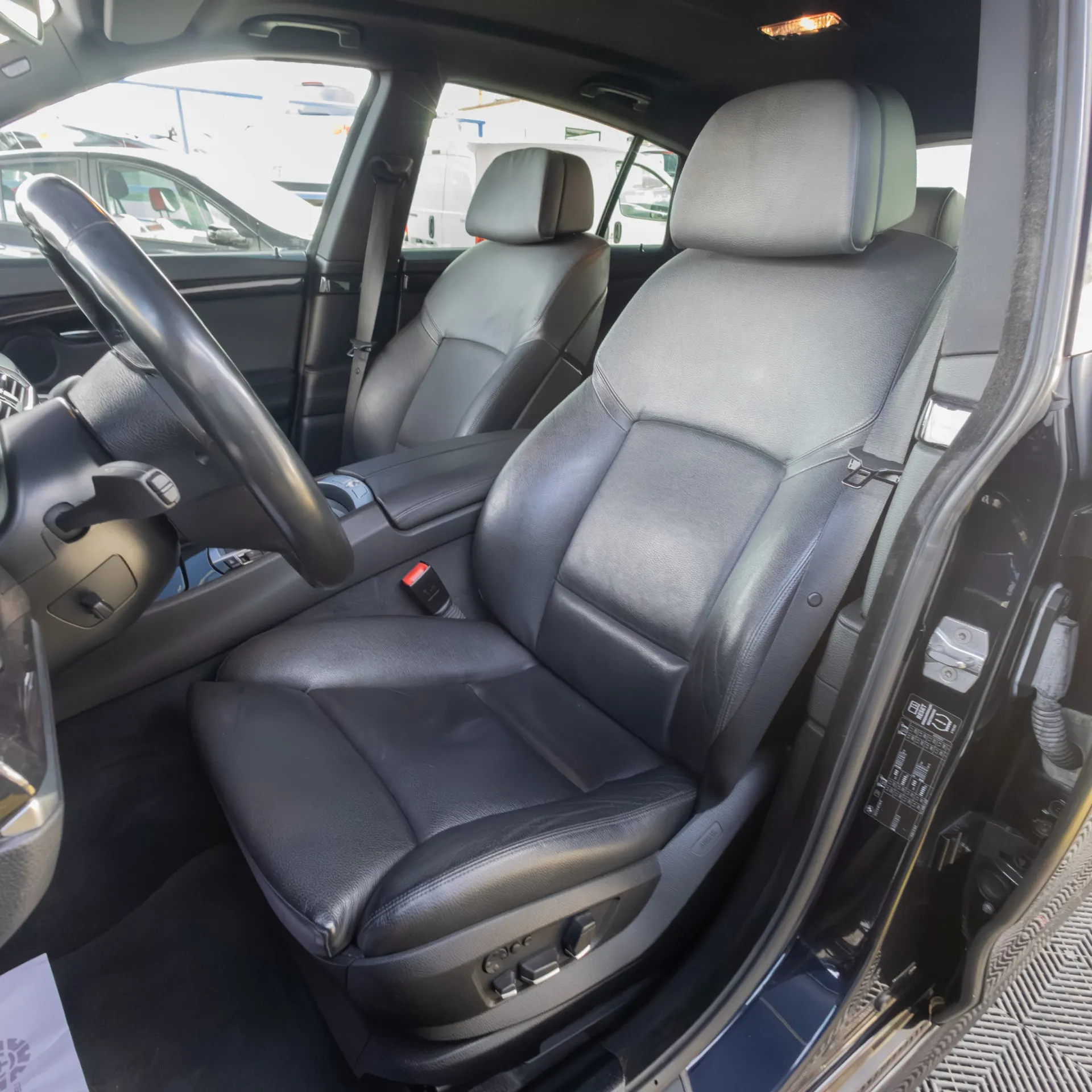 BMW 520 Gran Turismo d Pack M 9