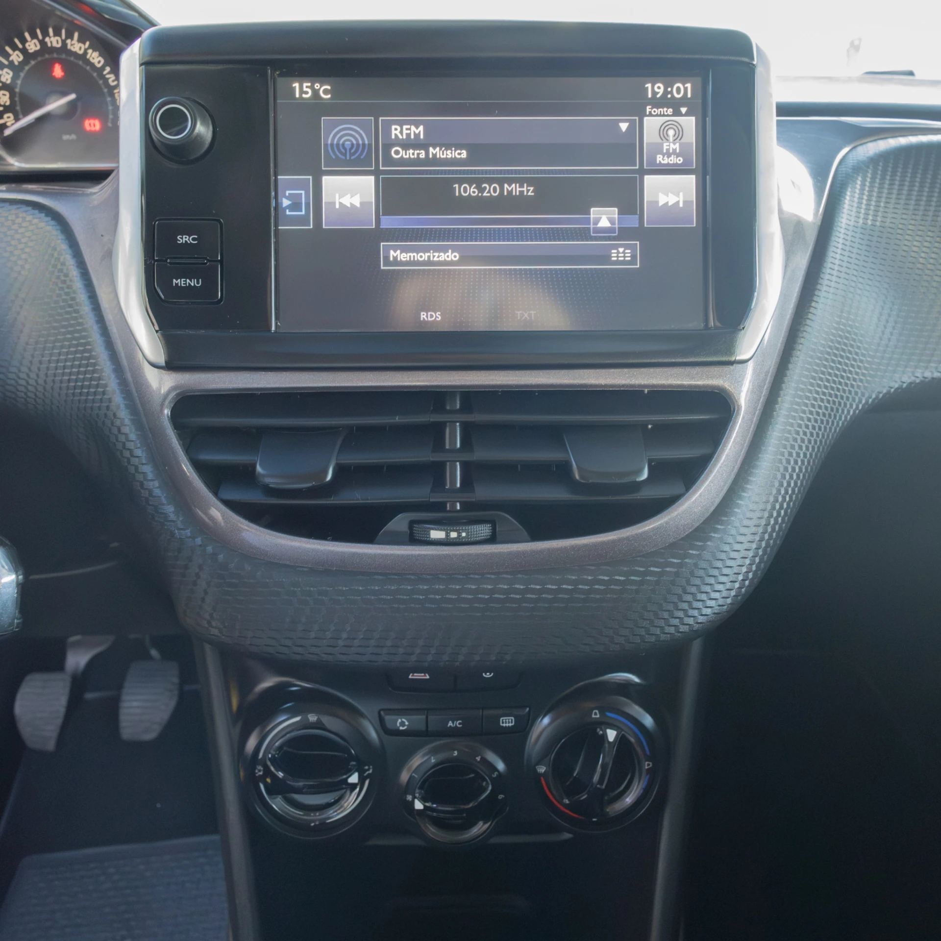 Peugeot 2008 1.4 HDi Active 16