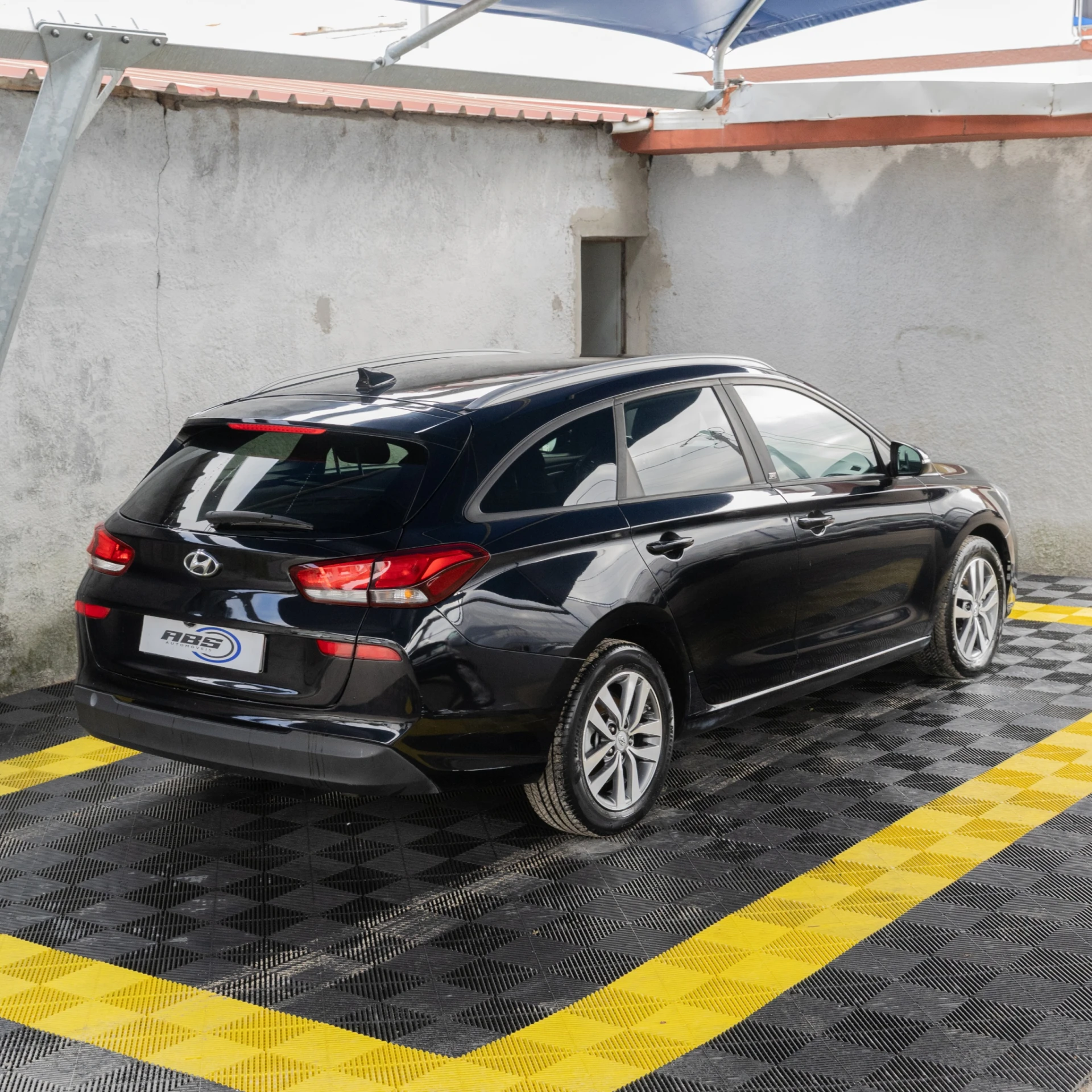 Hyundai i30 SW 1.6 CRDi Blue Comfort+Navi 5