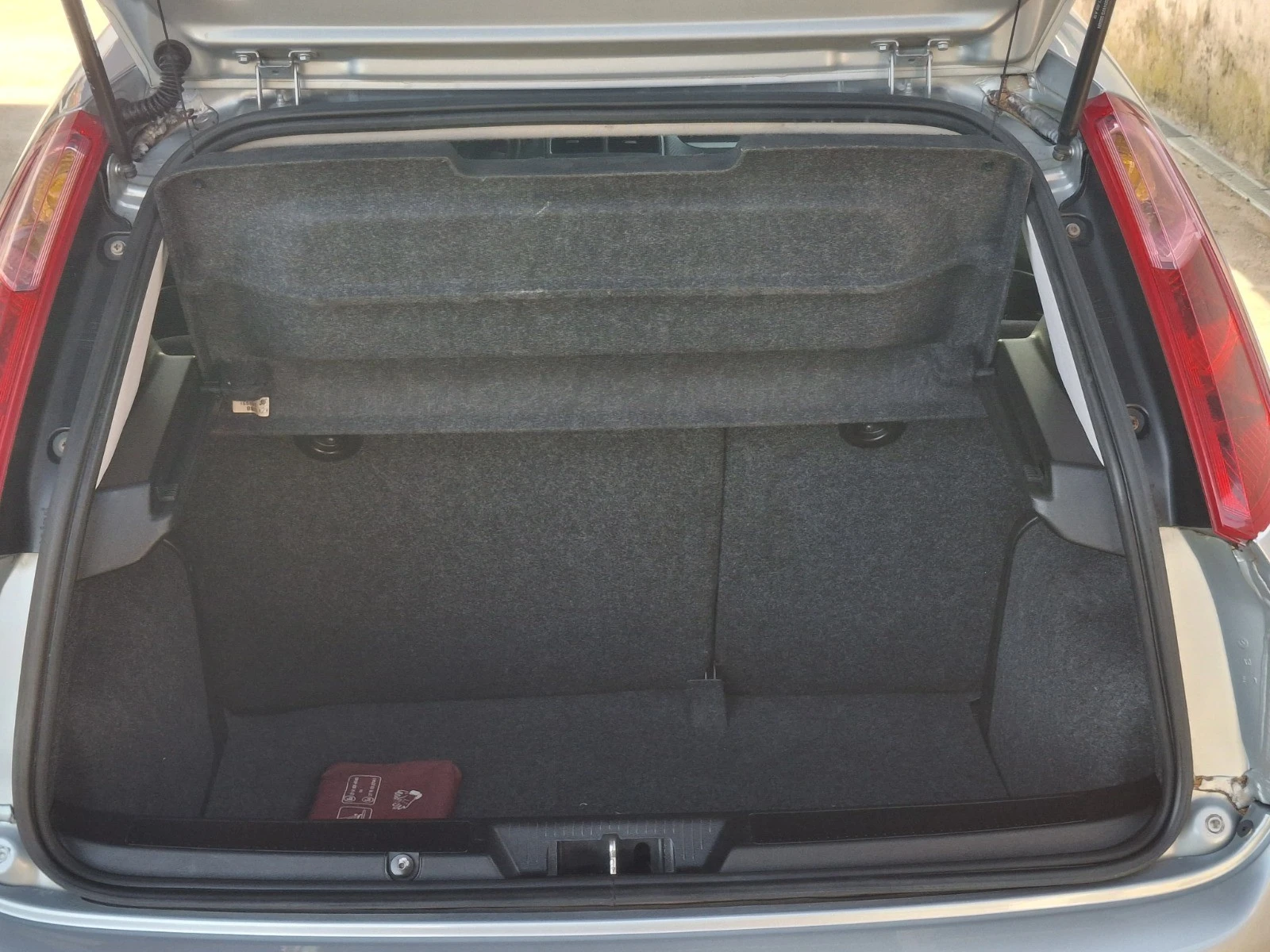 Fiat Grande Punto 1.2 Active 14
