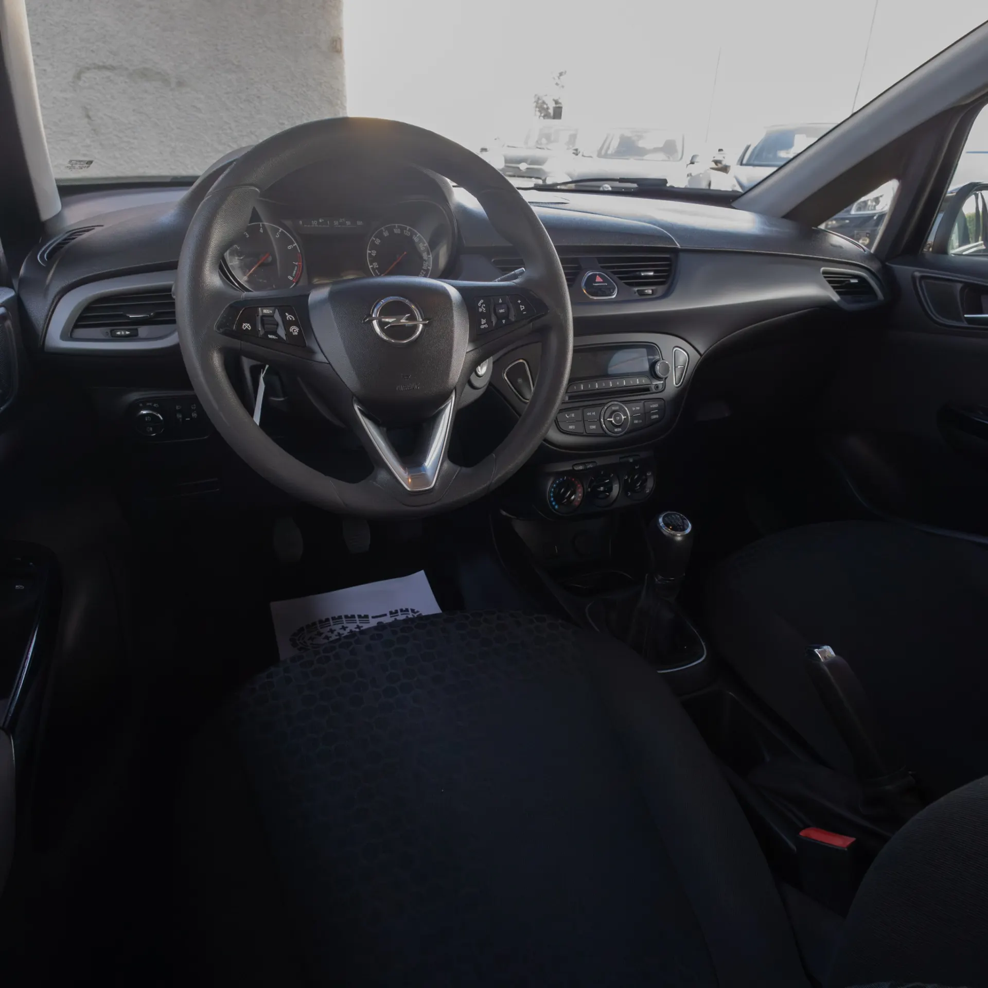 Opel Corsa 1.2 Enjoy 12