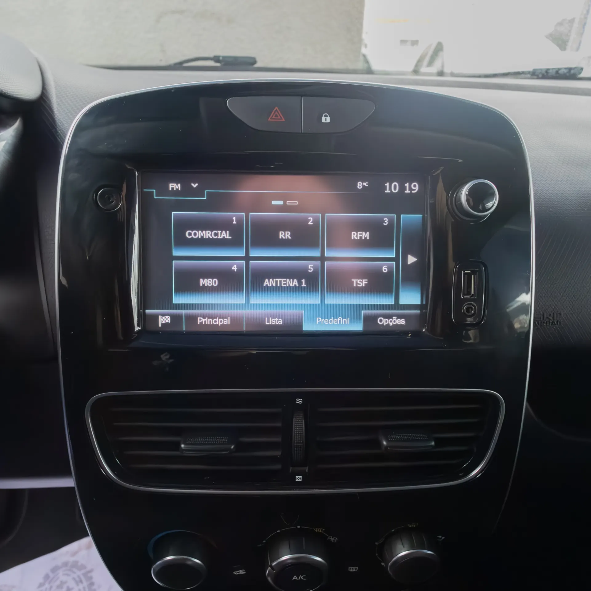 Renault Clio 1.5 dCi Limited 17