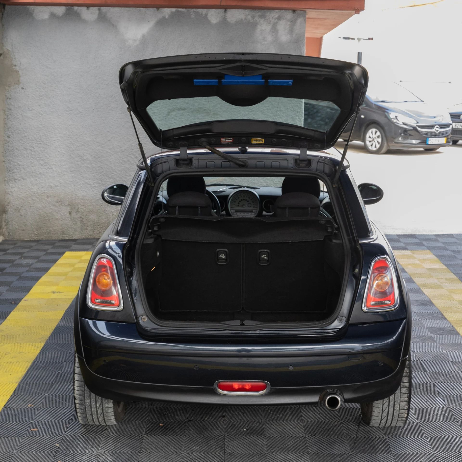 MINI One COOPER D 7