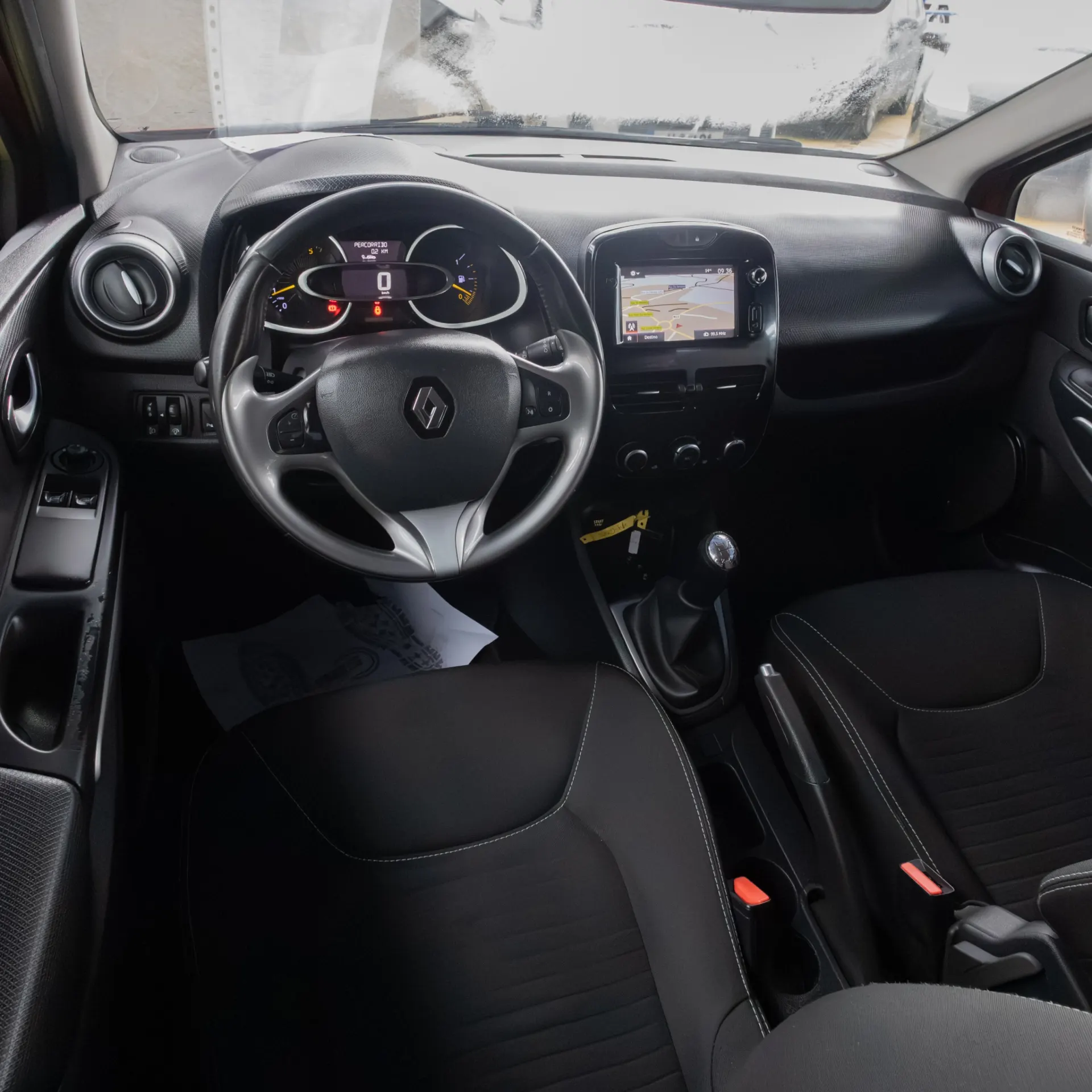 Renault Clio 1.5 dCi Limited 11