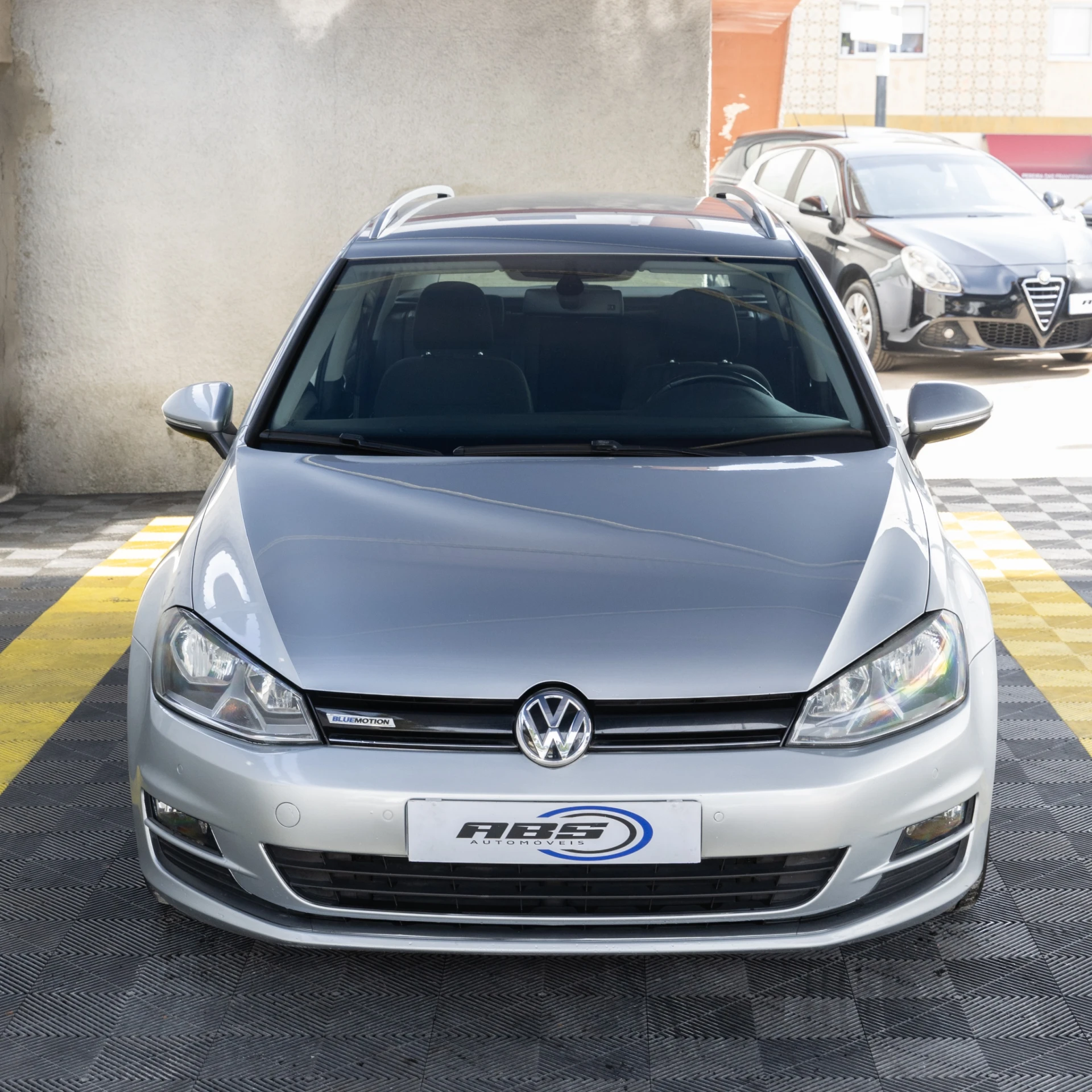 Volkswagen Golf Variant 1.6 TDi BlueMotion Confortline 2