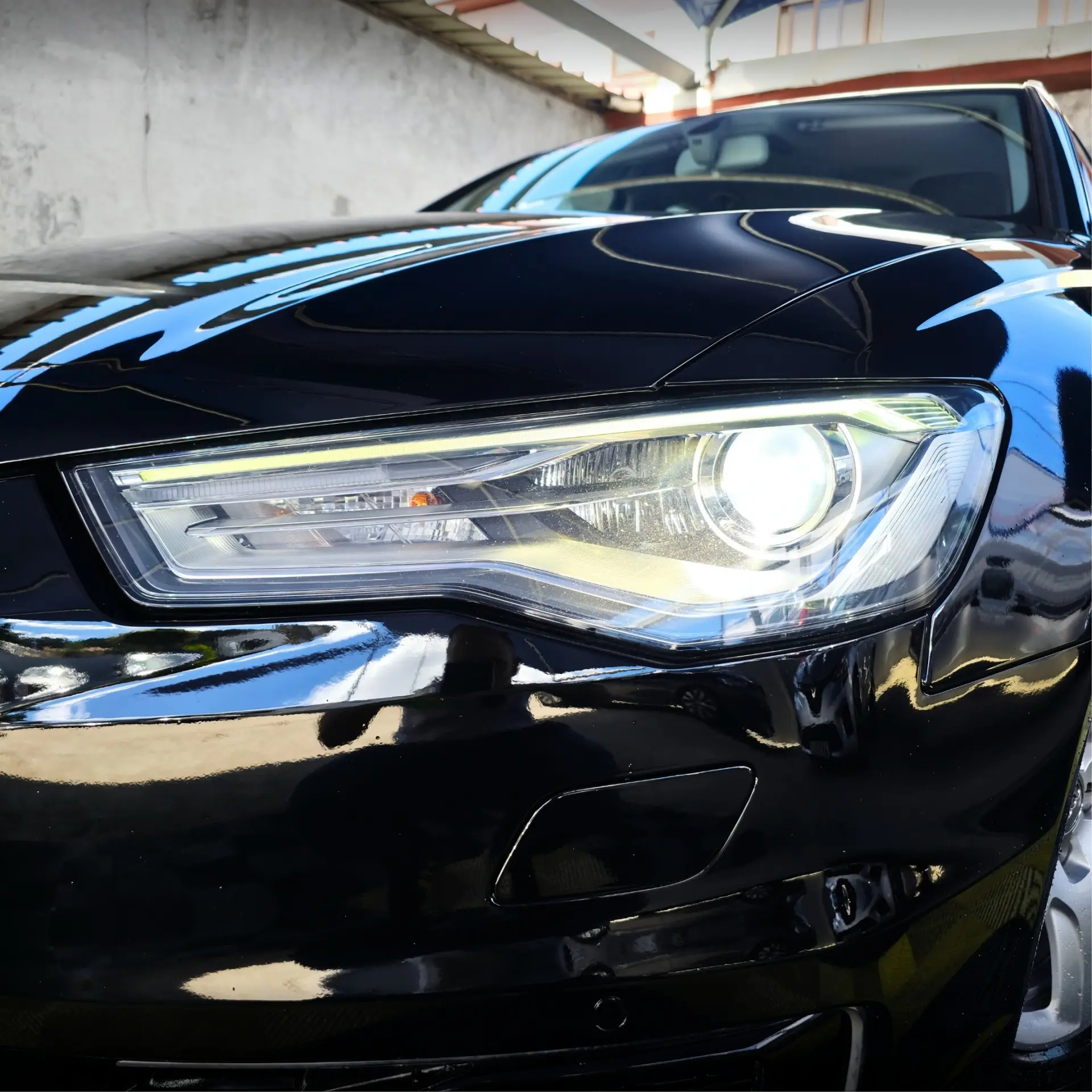 Audi A6 Avant 2.0 TDi Advance 8