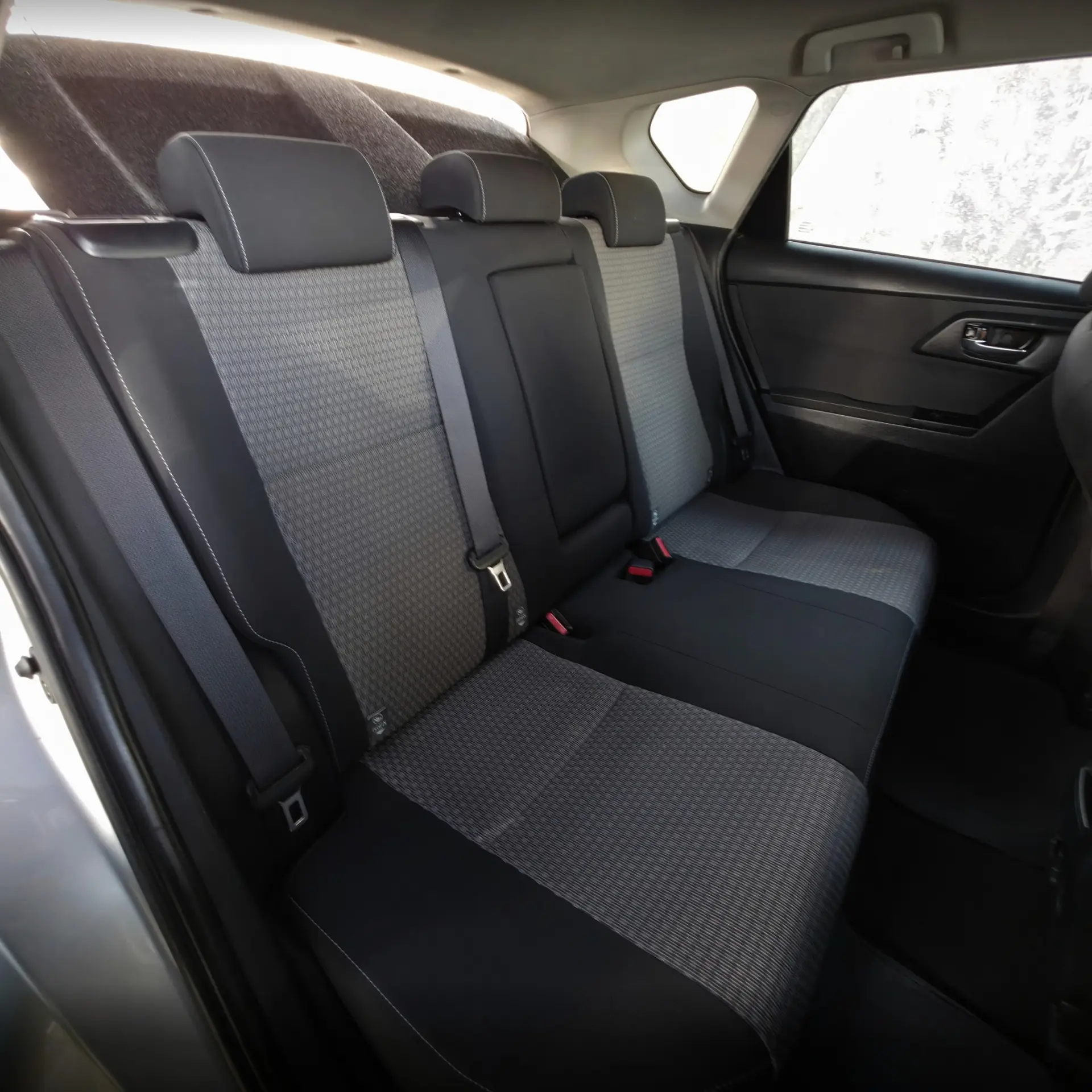 Toyota Auris 1.4 D-4D Com. +P.Sport+Navi 21